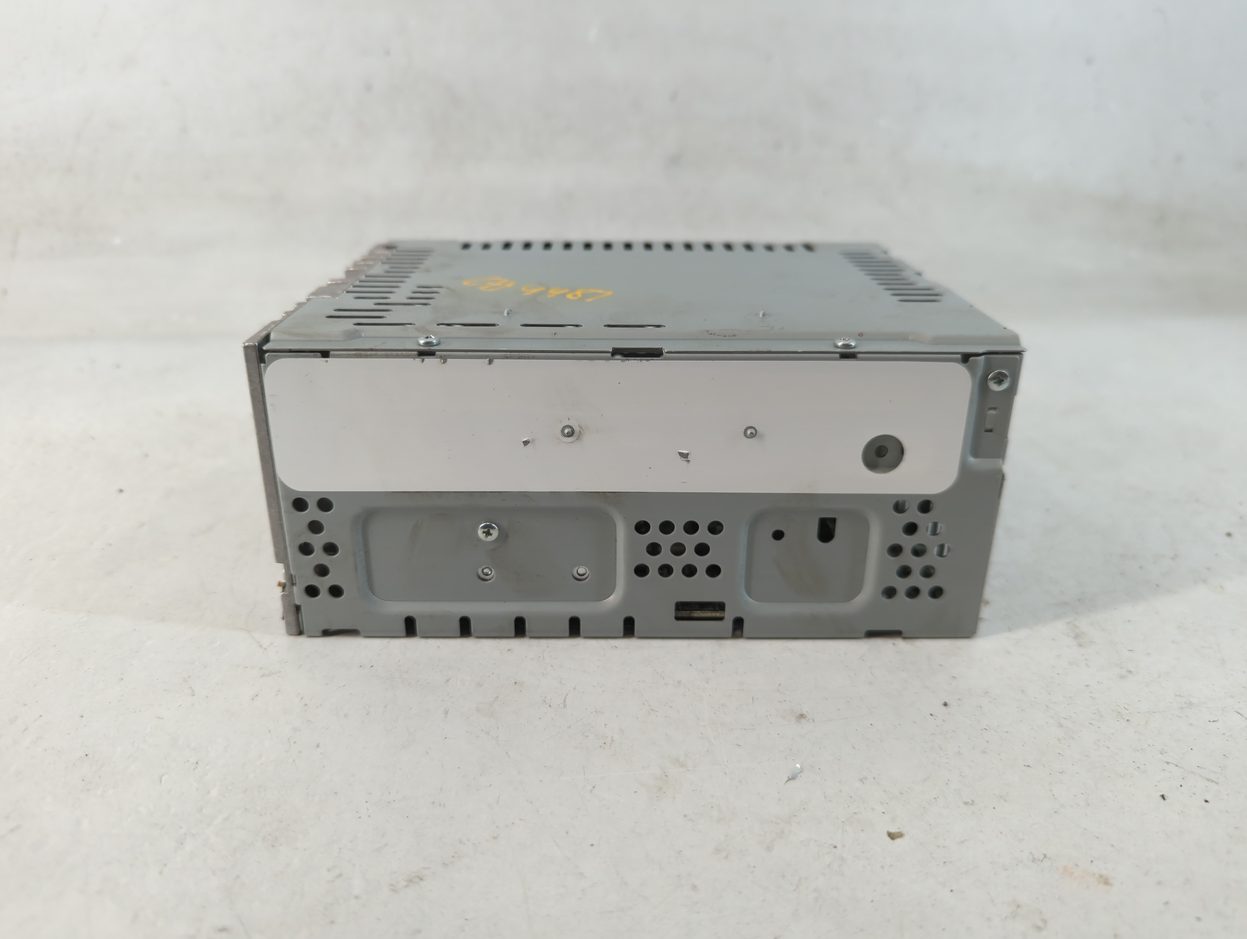 2019-2020 Ford Fusion Am Fm Cd Player Radio Receiver 829381 - Oemusedautoparts1.com