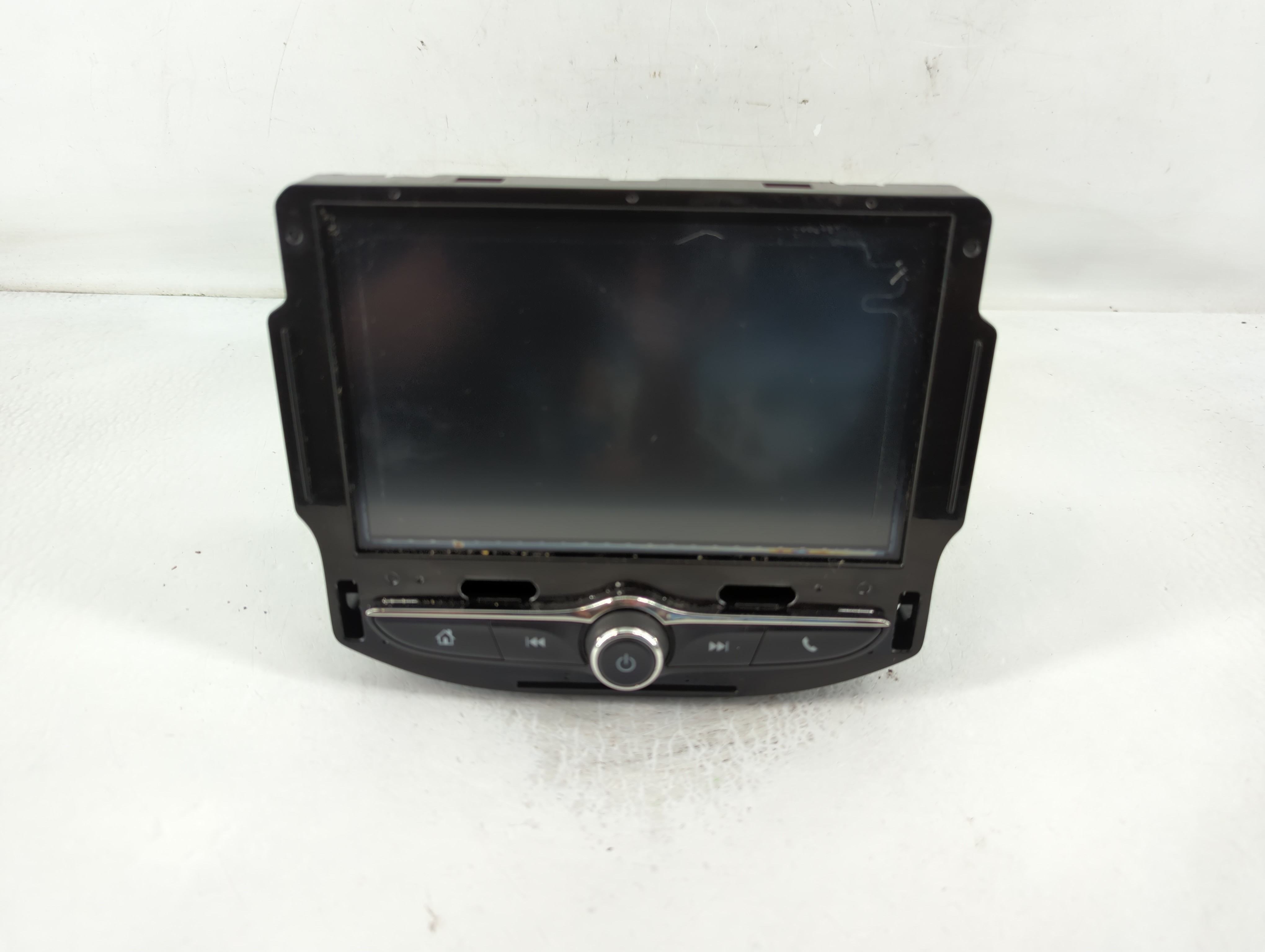 2017-2017 Chevrolet Trax Am Fm Cd Player Radio Receiver 829402 - Oemusedautoparts1.com