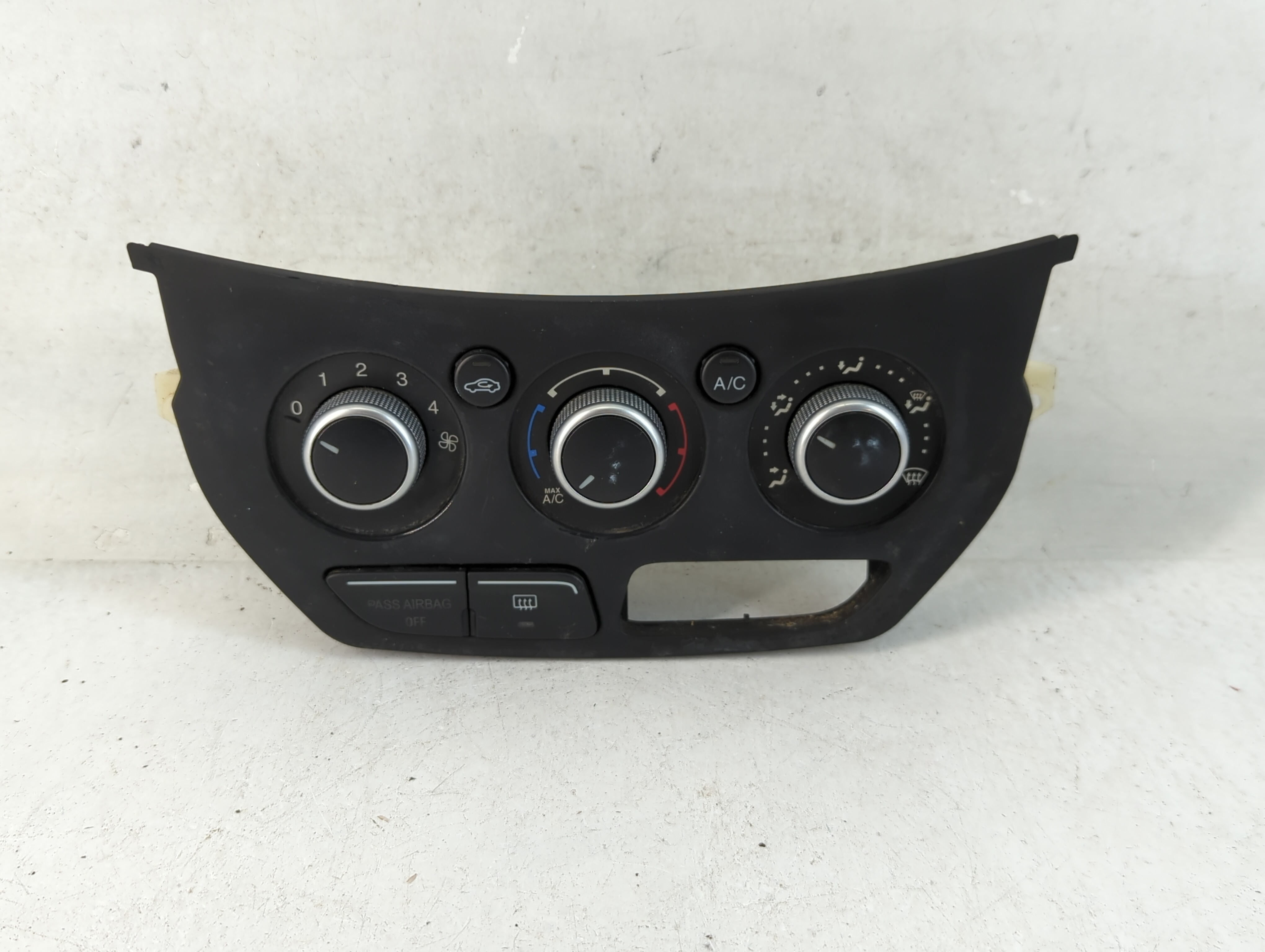 2013-2016 Ford Escape Ac Heater Climate Control Cj5t-19980-ck 829411 - Oemusedautoparts1.com