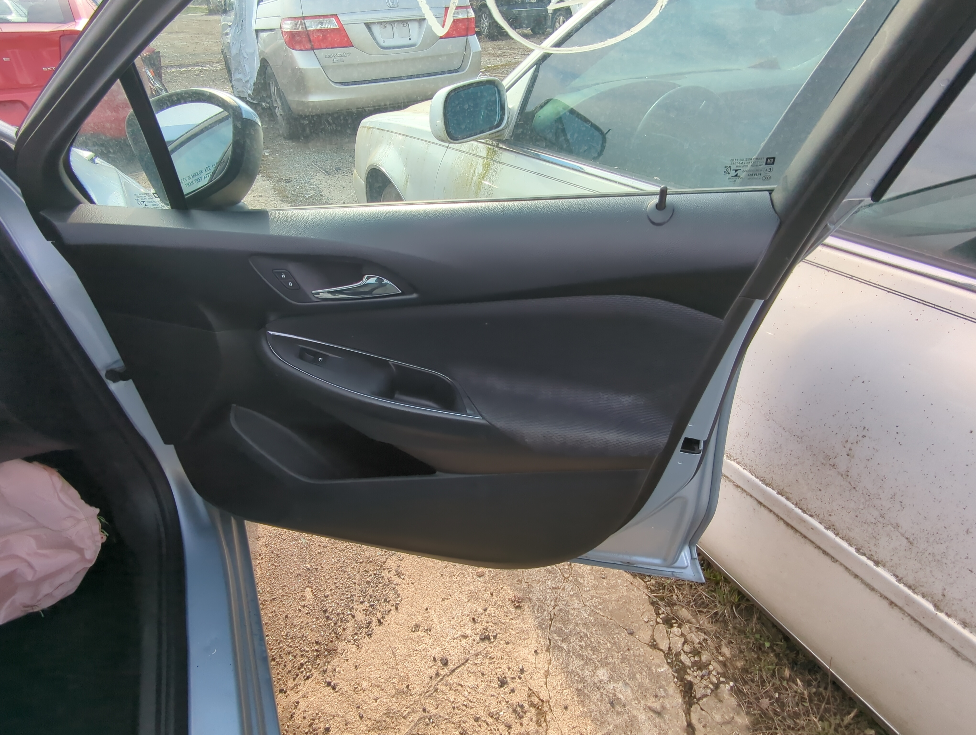 Picture of 2017 Chevrolet Cruze Front Right Passenger Interior Door Panel Trim 829557