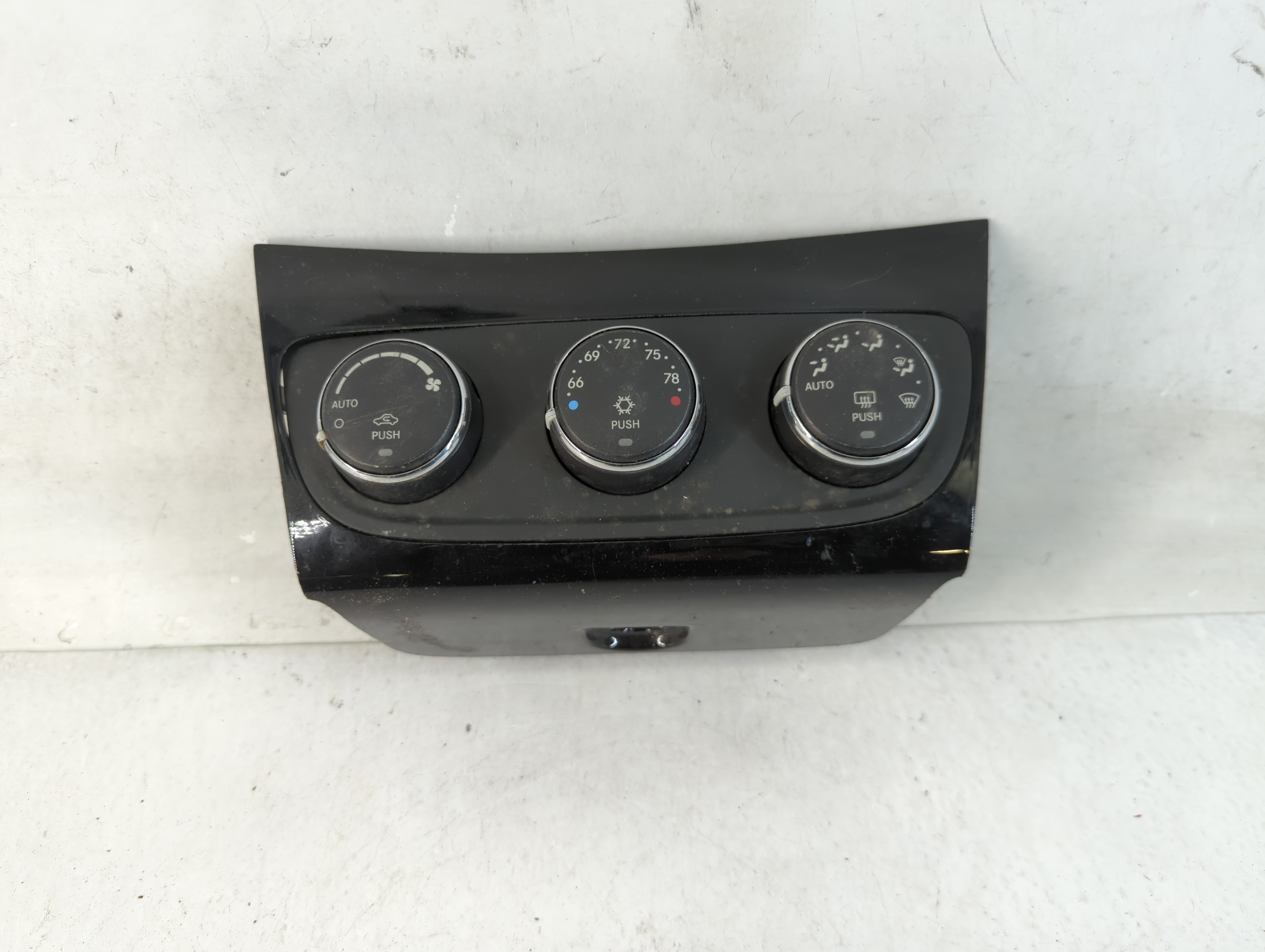 Picture of 2008-2009 Ford Taurus X Ac Heater Climate Control P55111888a 829750