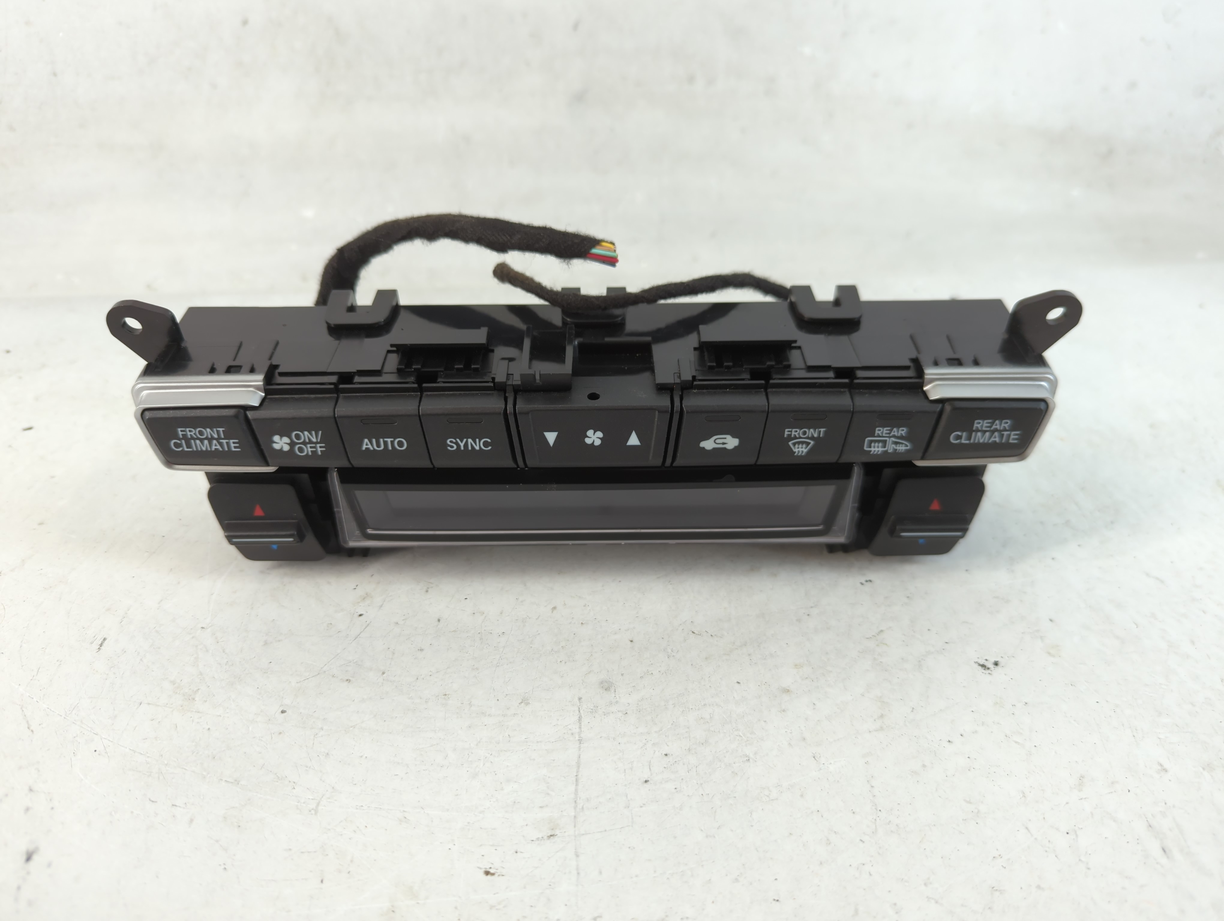 2018 Honda Odyssey Ac Heater Climate Control 79600thr A521m1 829828 - Oemusedautoparts1.com