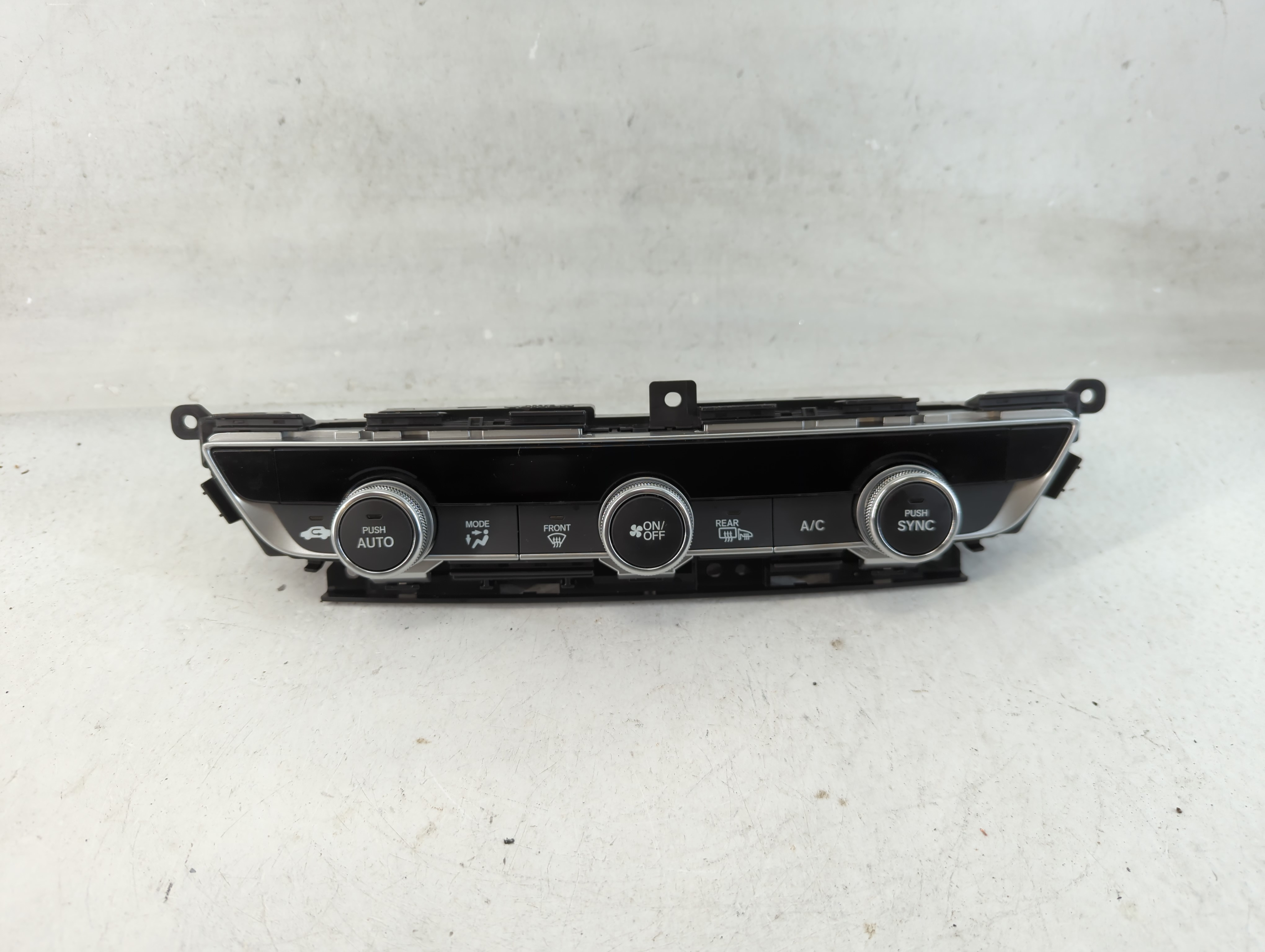Picture of 2018-2020 Honda Accord Ac Heater Climate Control Temperature Oem 829840