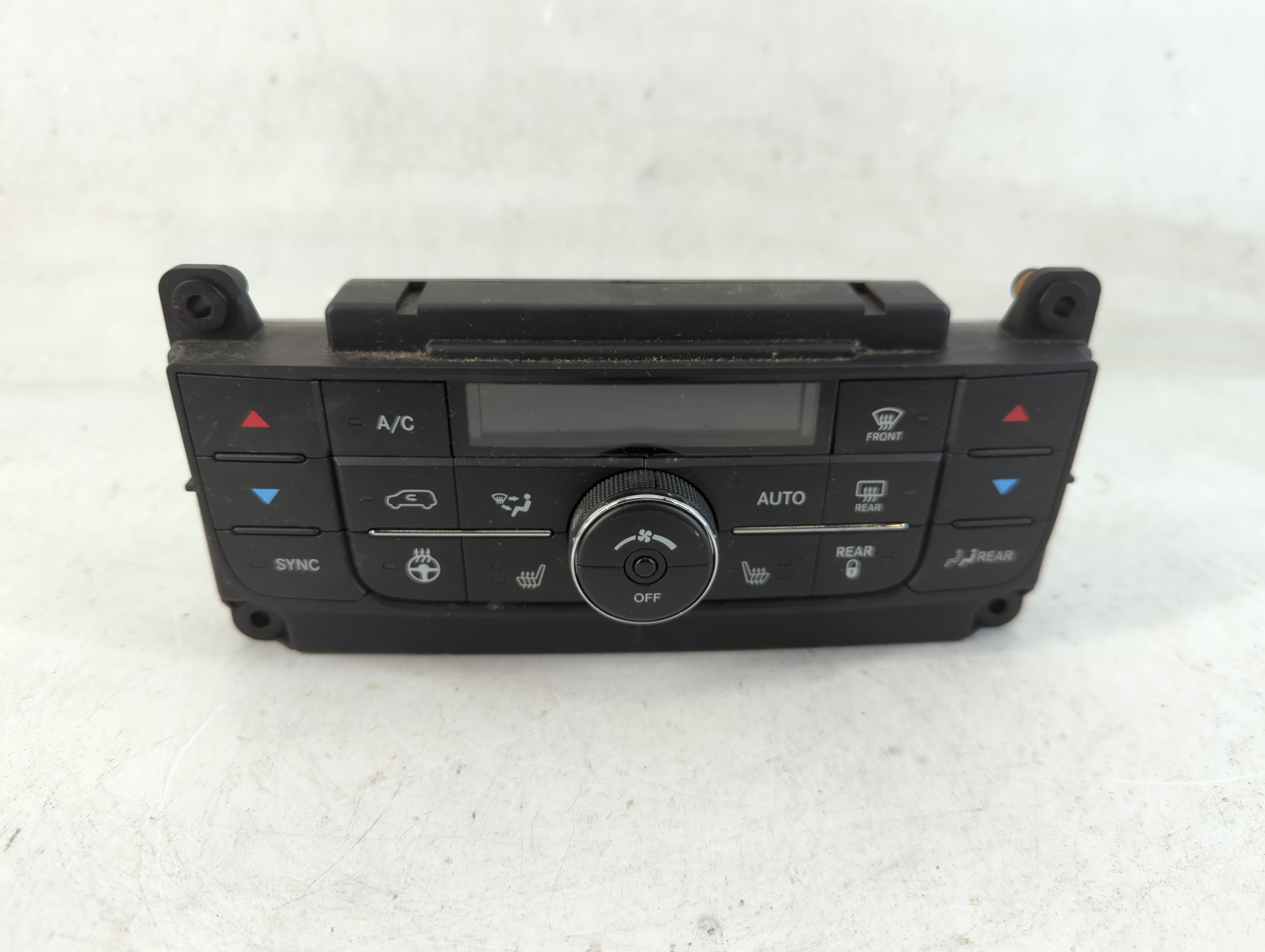 2011-2016 Chrysler Town & Country Ac Heater Climate Control 55111367af 829844 - Oemusedautoparts1.com
