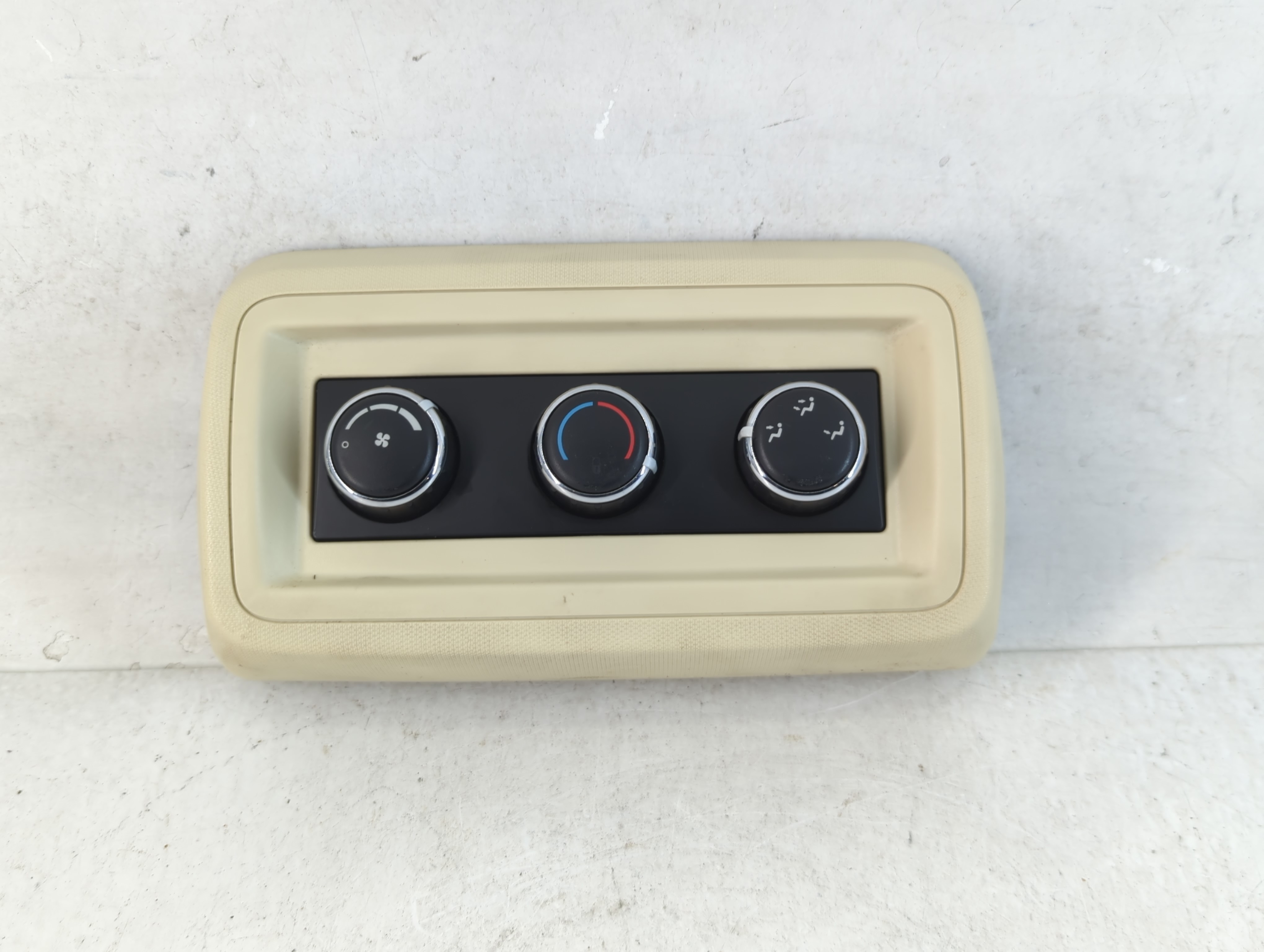 2011-2016 Chrysler Town & Country Ac Heater Climate Control 55111810ad 829895 - Oemusedautoparts1.com