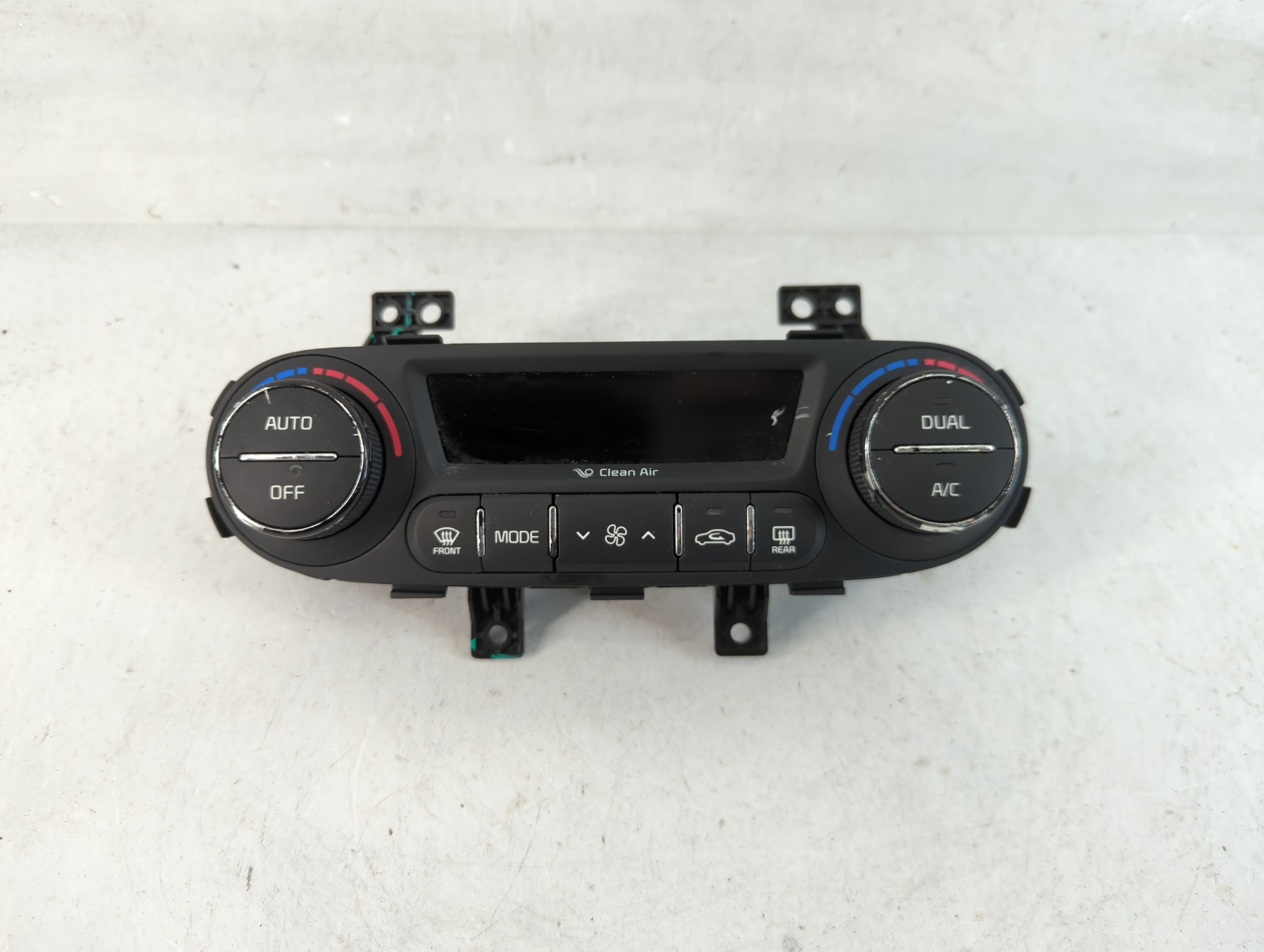 Kia Forte Ac Heater Climate Control 97250-a7620 829914 - Oemusedautoparts1.com
