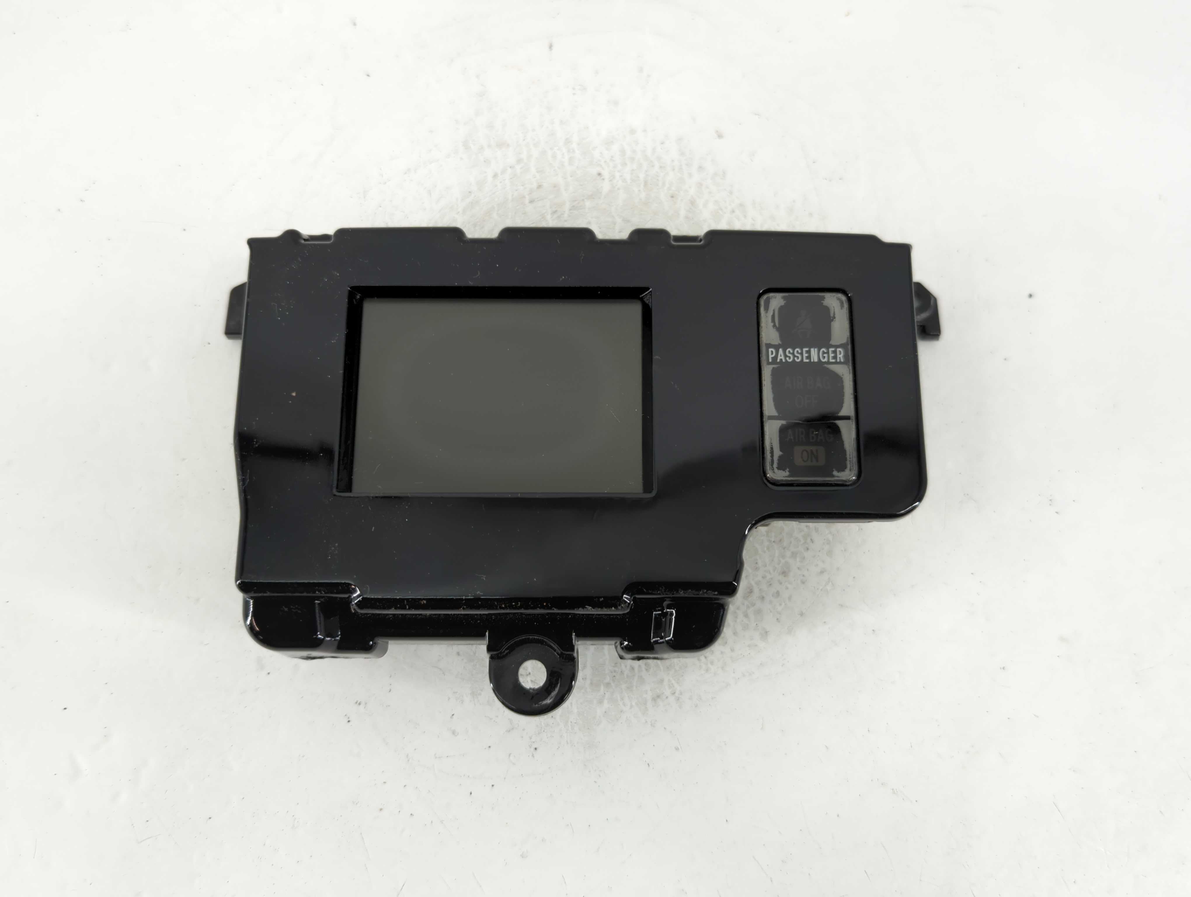 2011-2014 Toyota Sienna Information Display Screen 829942 - Oemusedautoparts1.com