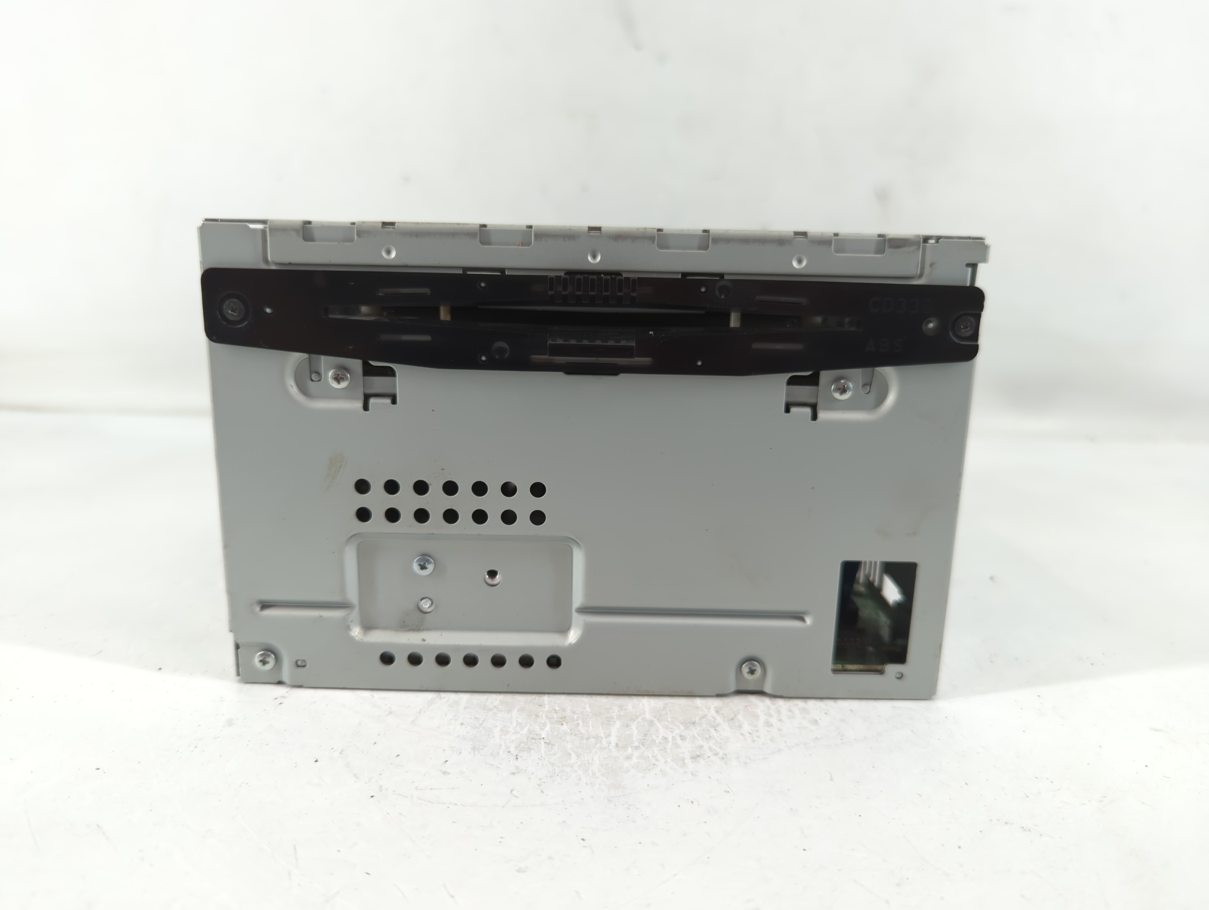 2010-2010 Ford Fusion Am Fm Cd Player Radio Receiver 829945 - Oemusedautoparts1.com