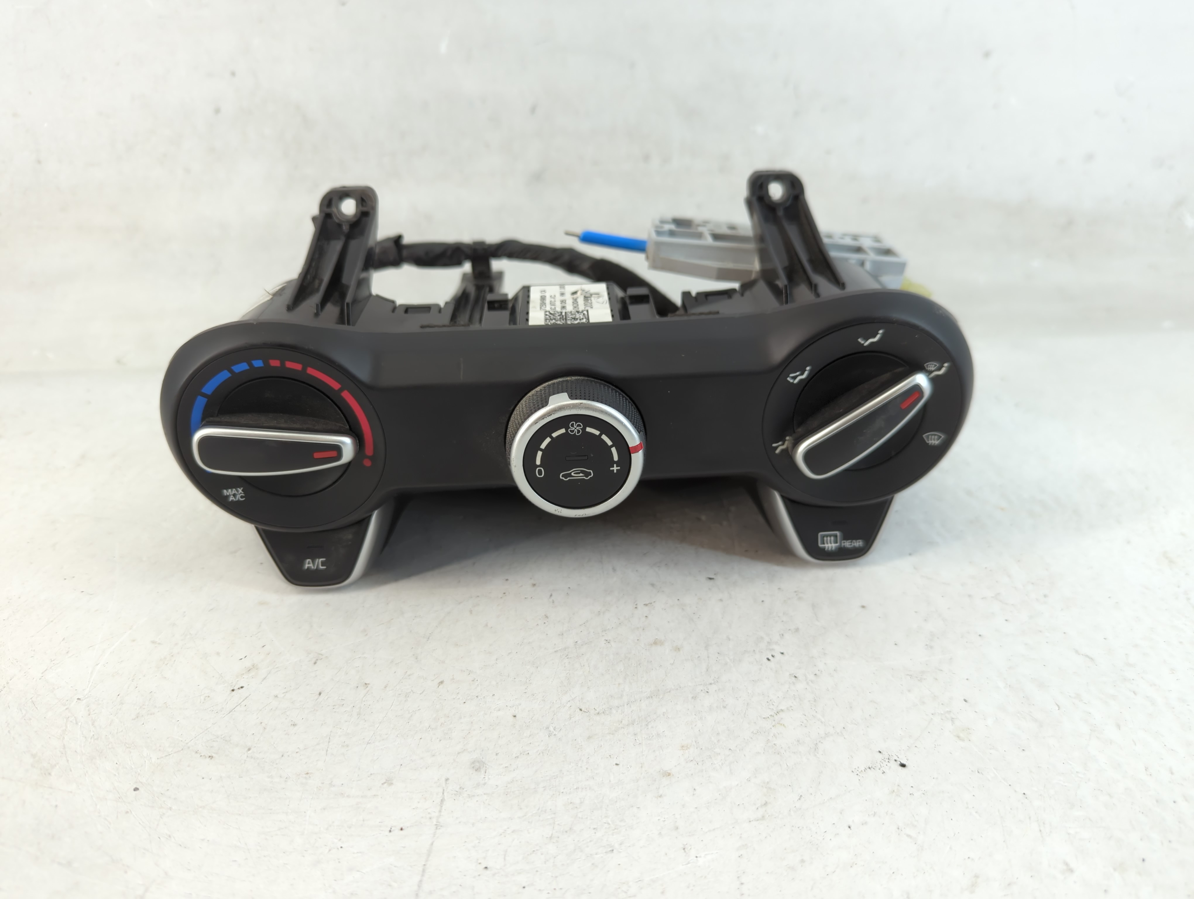 Picture of 2020-2020 Kia Rio Ac Heater Climate Control 97250h9080 Ca 829955