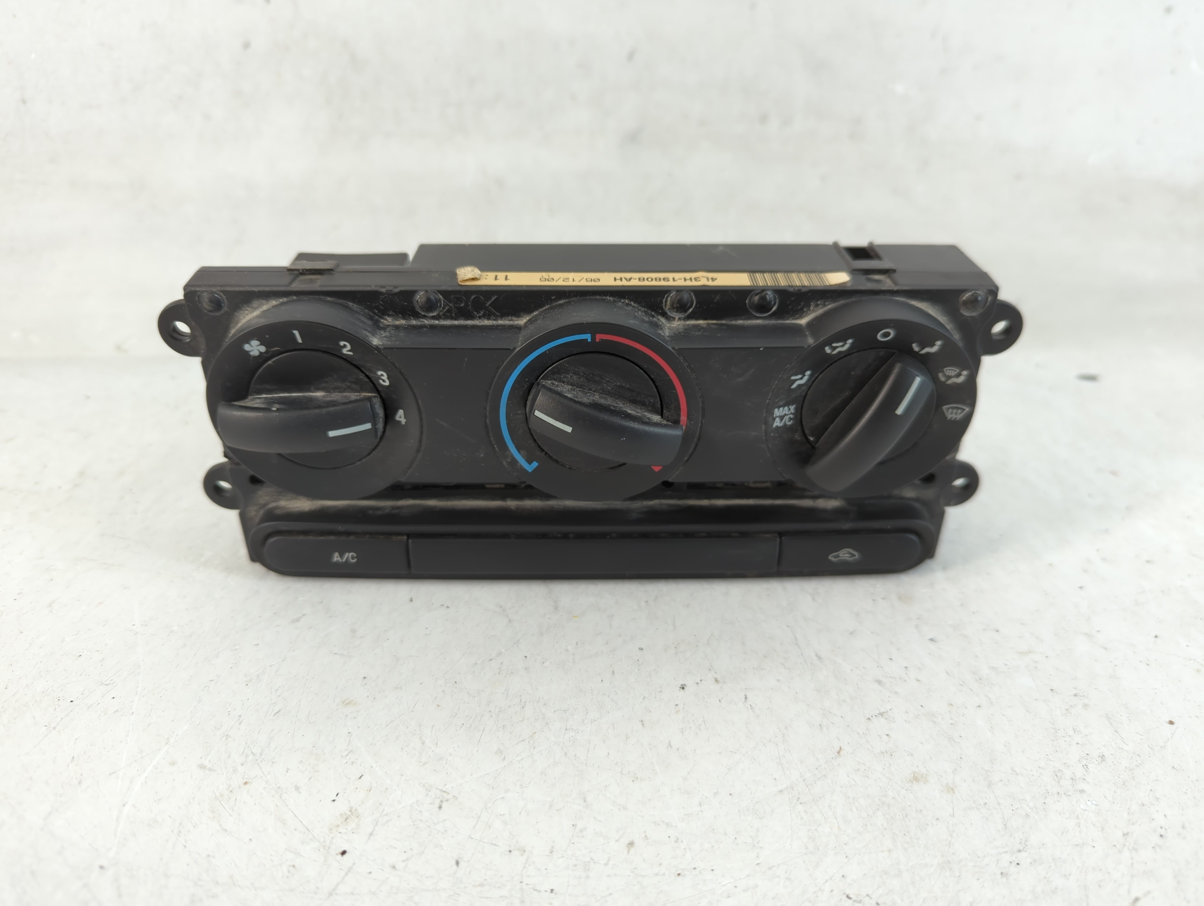 2004-2008 Acura Tl Ac Heater Climate Control 4l3h-19808-ah|m24723 830651 - Oemusedautoparts1.com