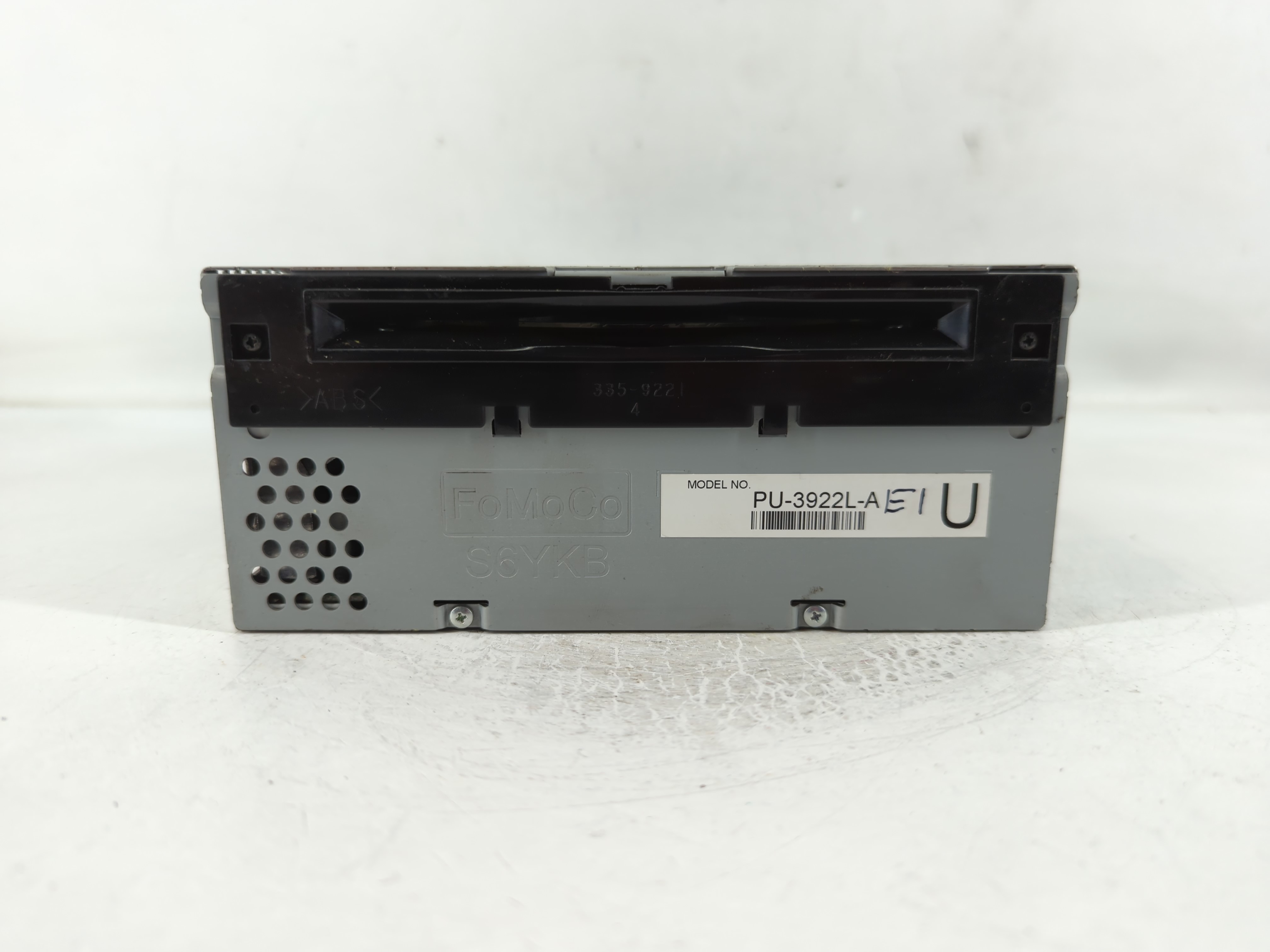 2016-2017 Ford Explorer Am Fm Cd Player Radio Receiver 830673 - Oemusedautoparts1.com