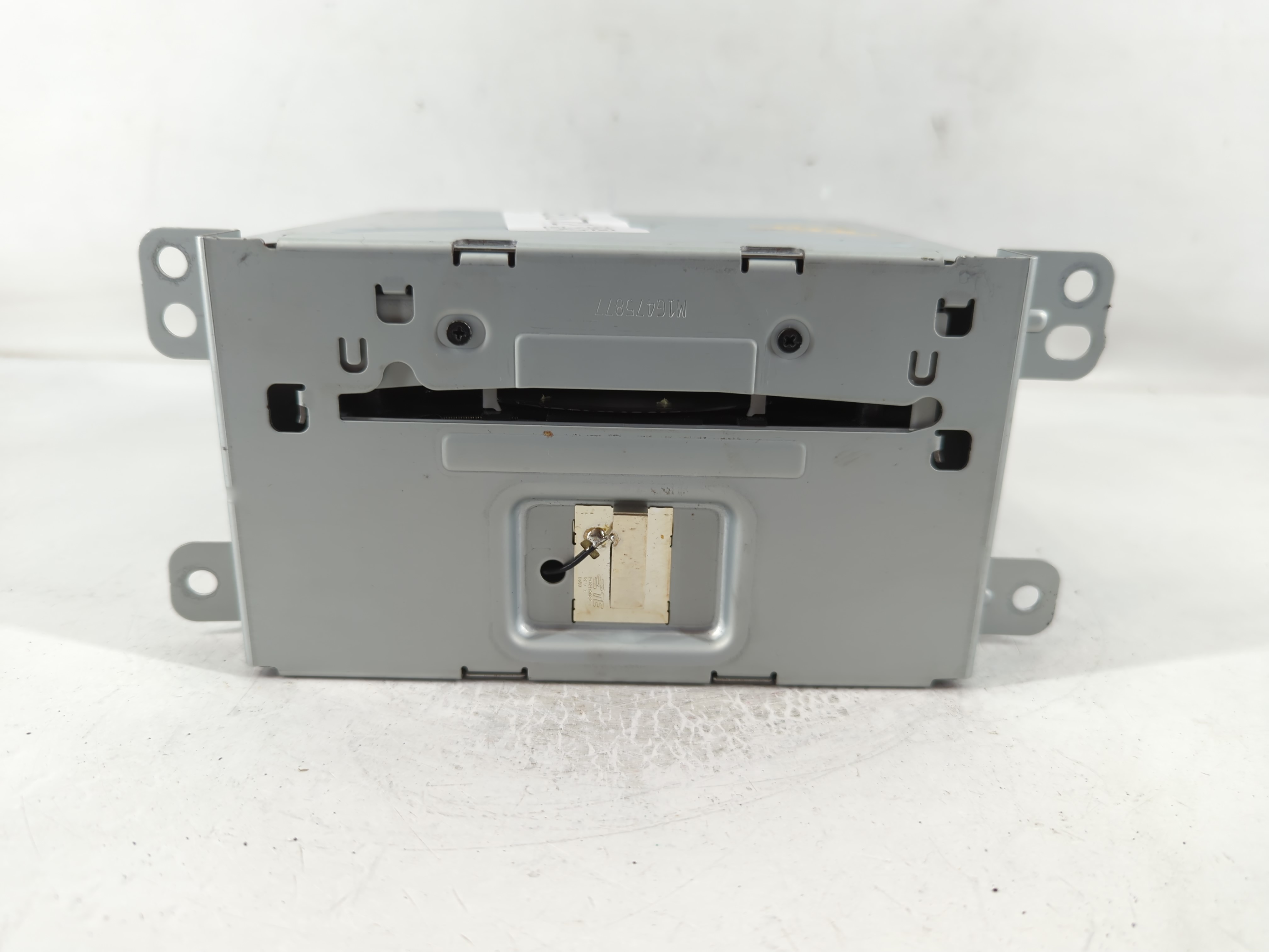 Chevrolet Malibu Limited Am Fm Cd Player Radio Receiver 830712 - Oemusedautoparts1.com