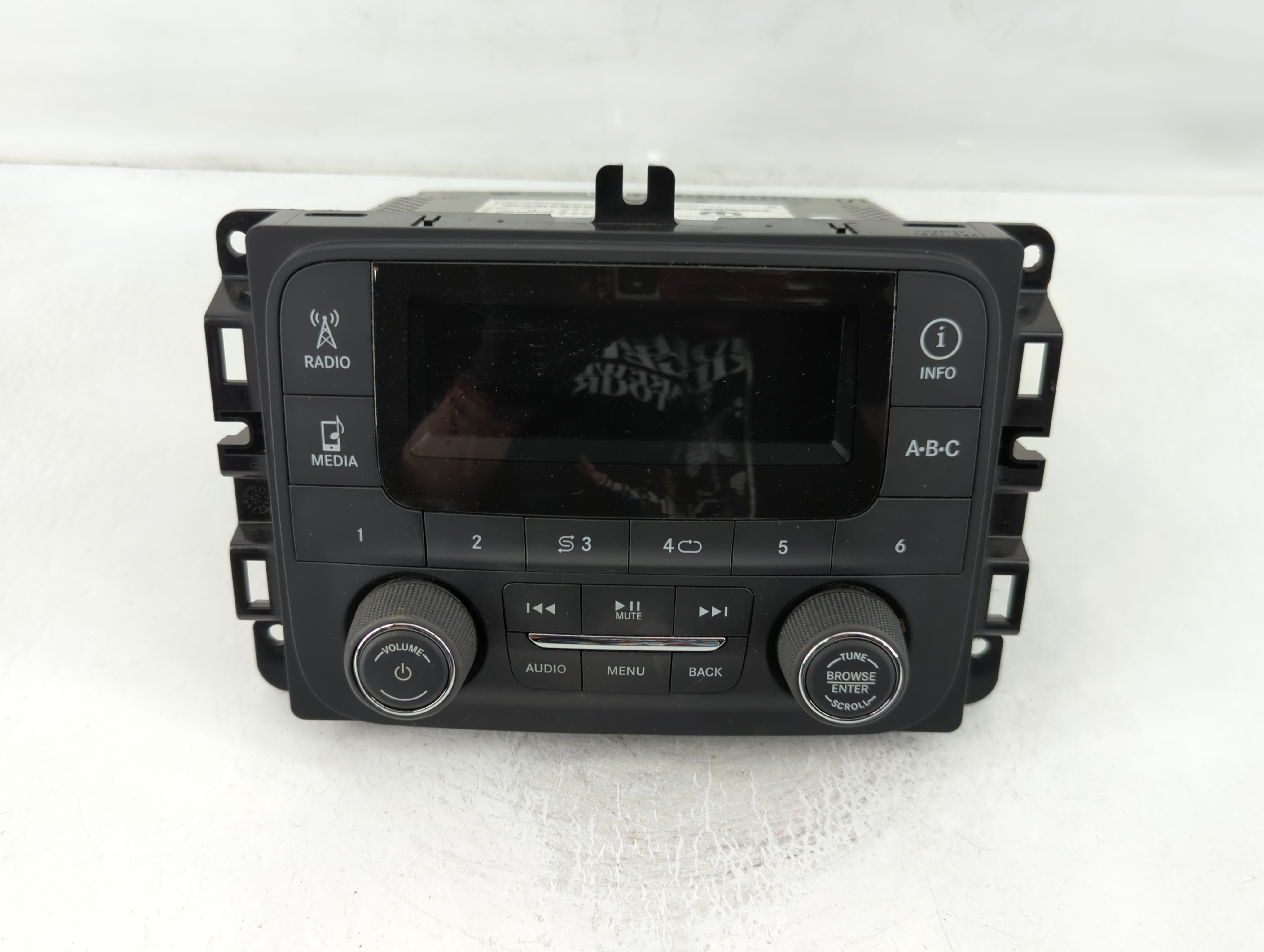 Picture of 2017-2017 Jeep Renegade Am Fm Cd Player Radio Receiver 830727