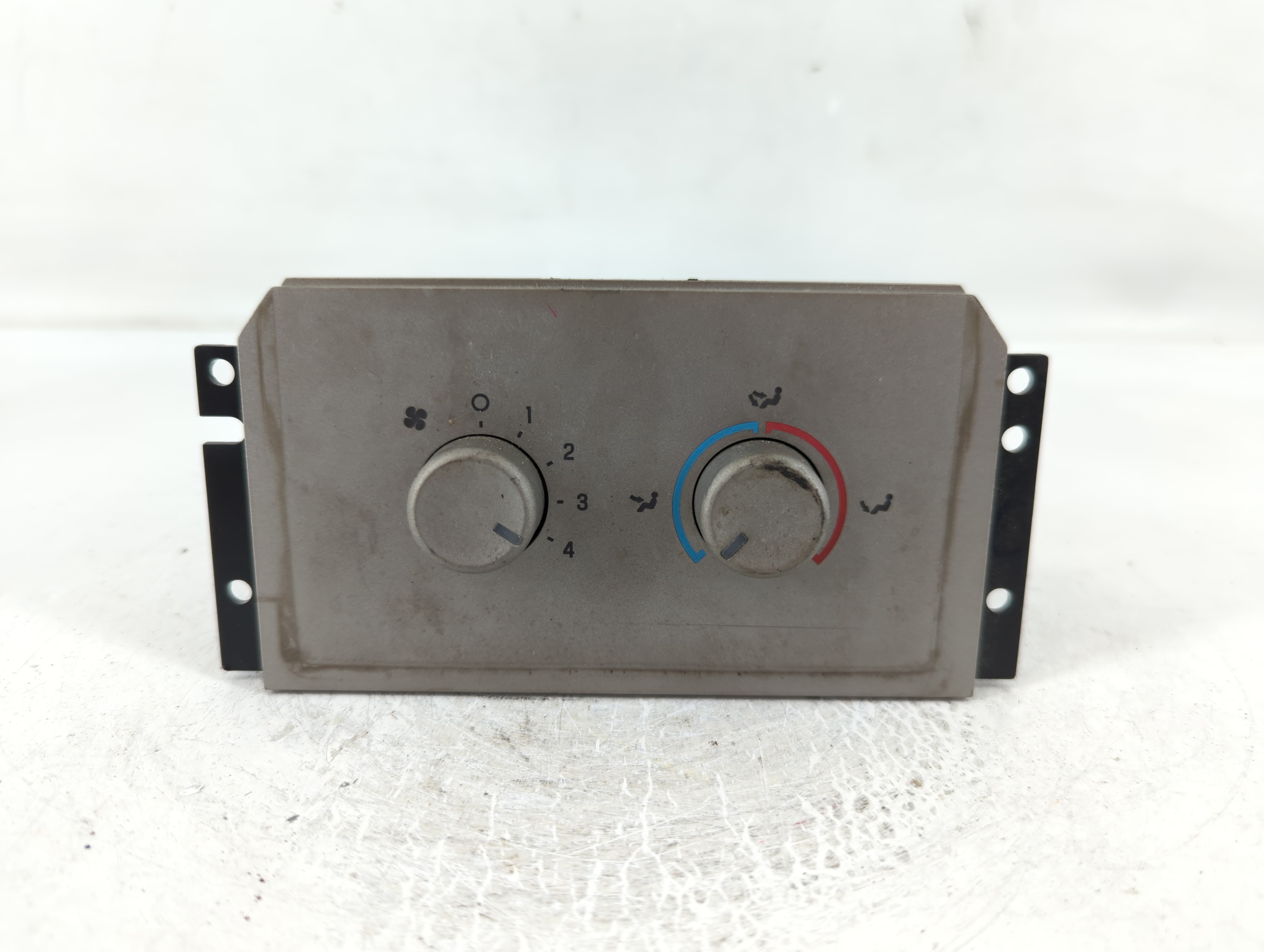 2007 Lincoln Navigator Ac Heater Climate Control 7l74-19980-ac 830833 - Oemusedautoparts1.com