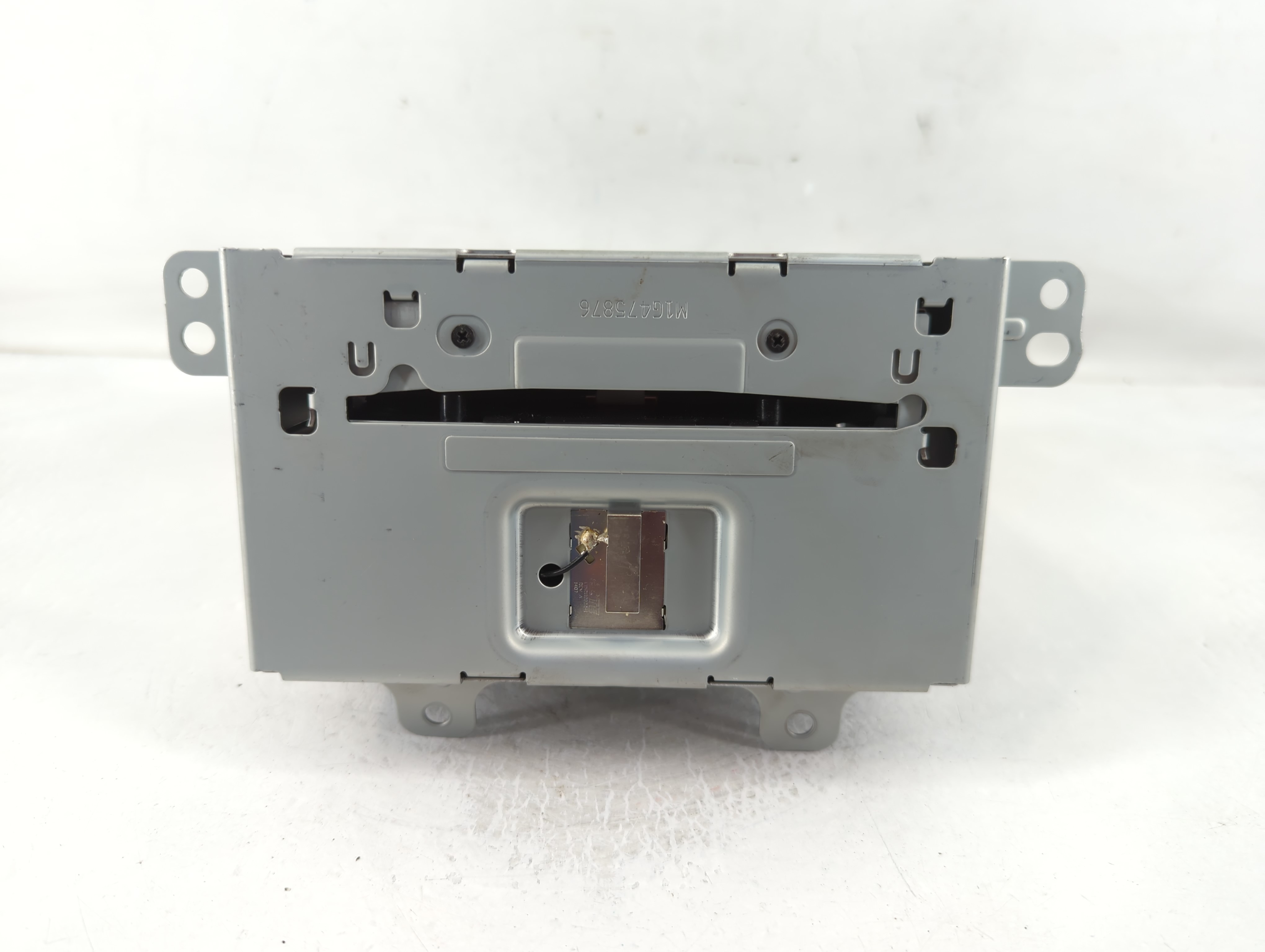 2015-2016 Buick Encore Am Fm Cd Player Radio Receiver 830919 - Oemusedautoparts1.com
