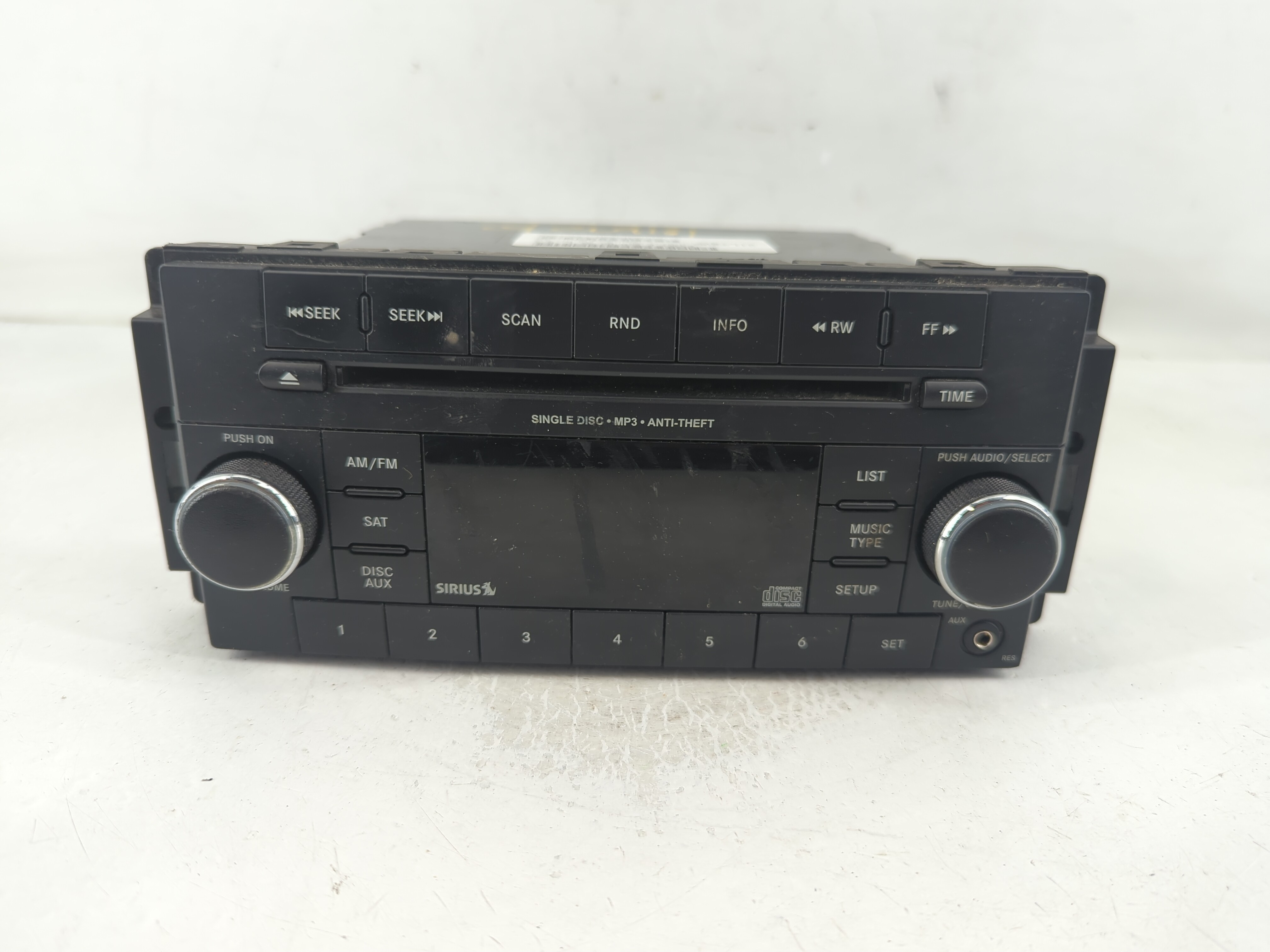 2013-2014 Chrysler 200 Am Fm Cd Player Radio Receiver 830941 - Oemusedautoparts1.com