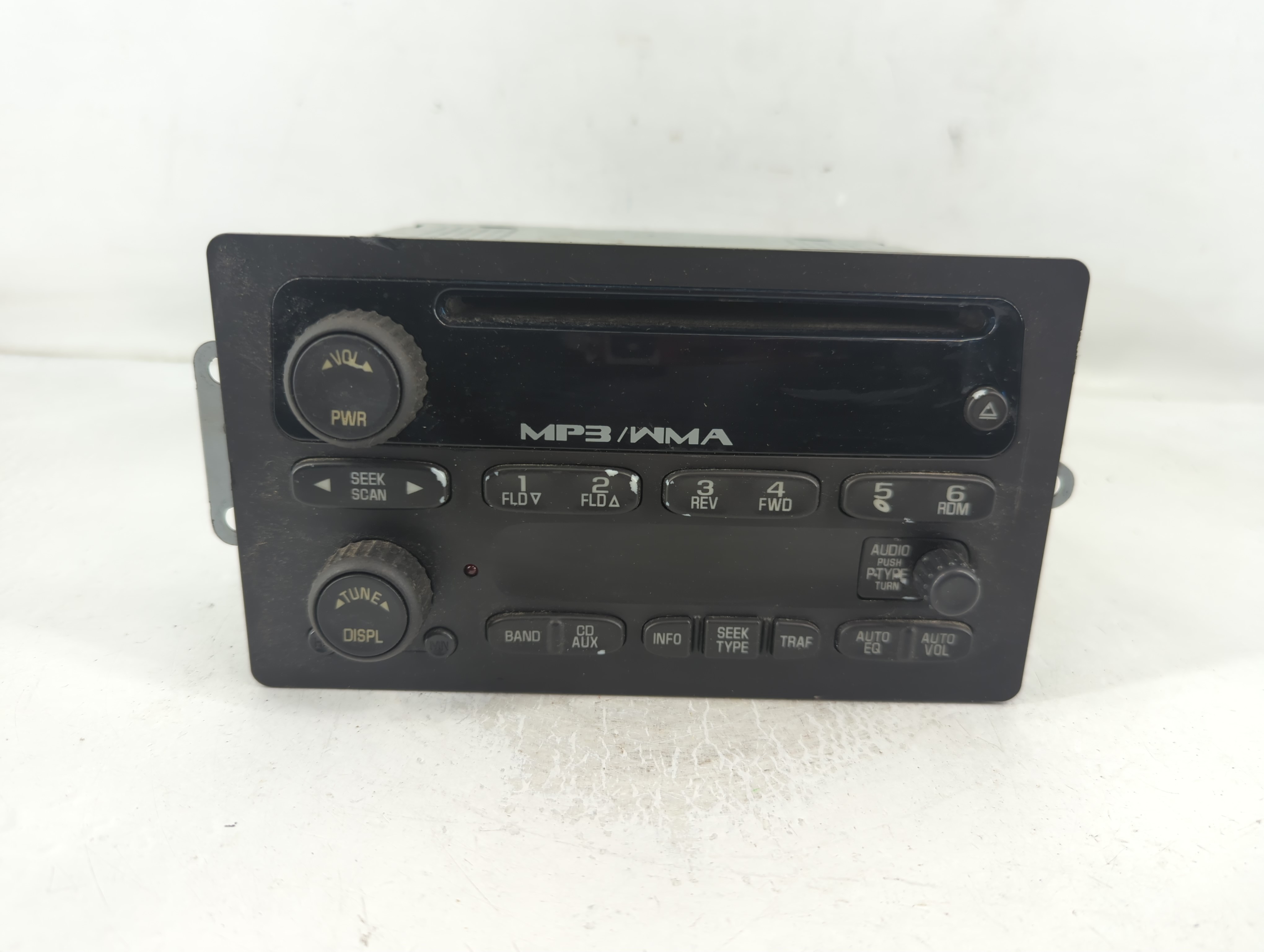 2004-2012 Chevrolet Colorado Am Fm Cd Player Radio Receiver 830942 - Oemusedautoparts1.com