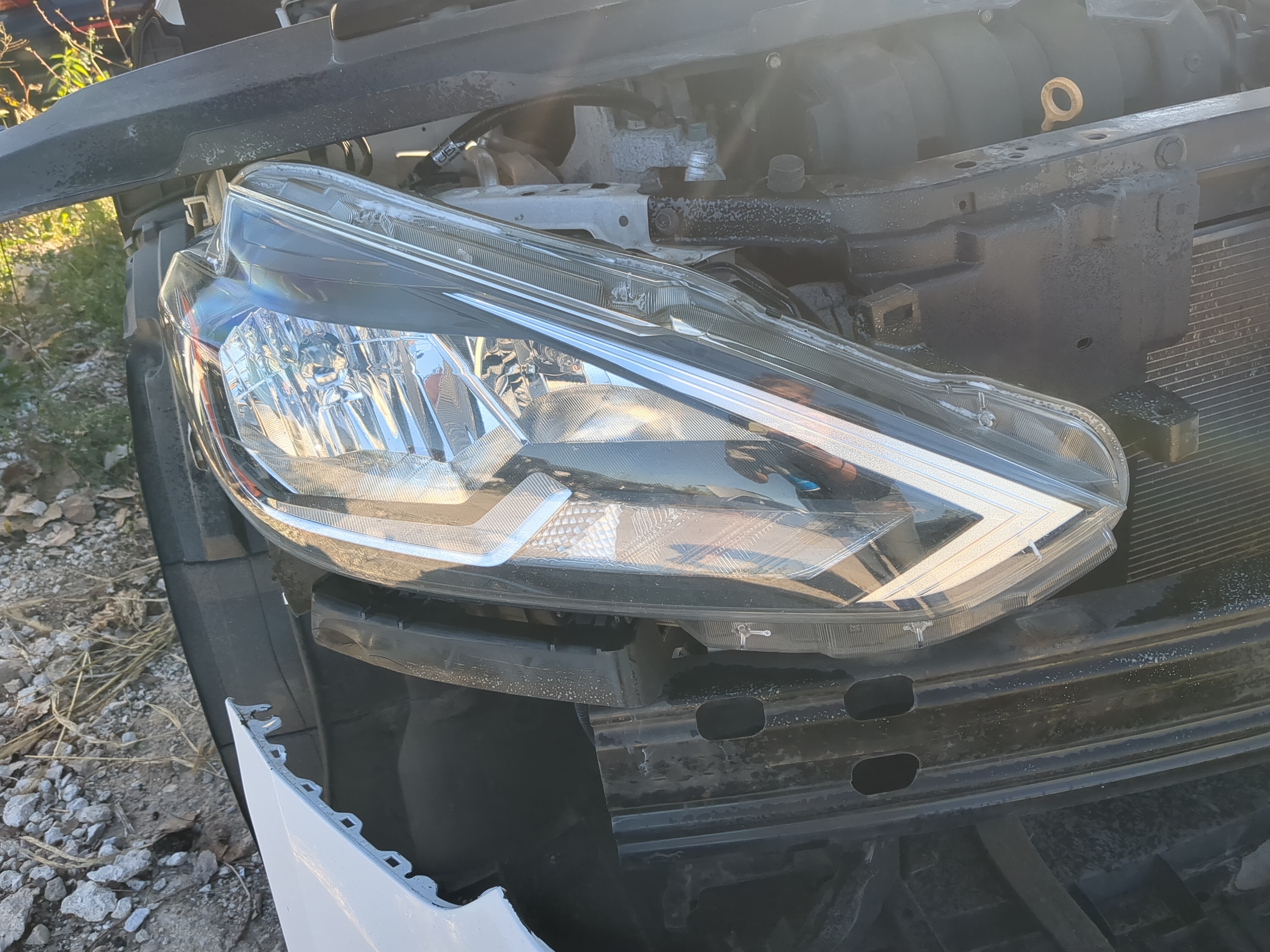 2016-2019 Nissan Sentra Passenger Right Oem Head Light Headlight Lamp 831058 - Oemusedautoparts1.com