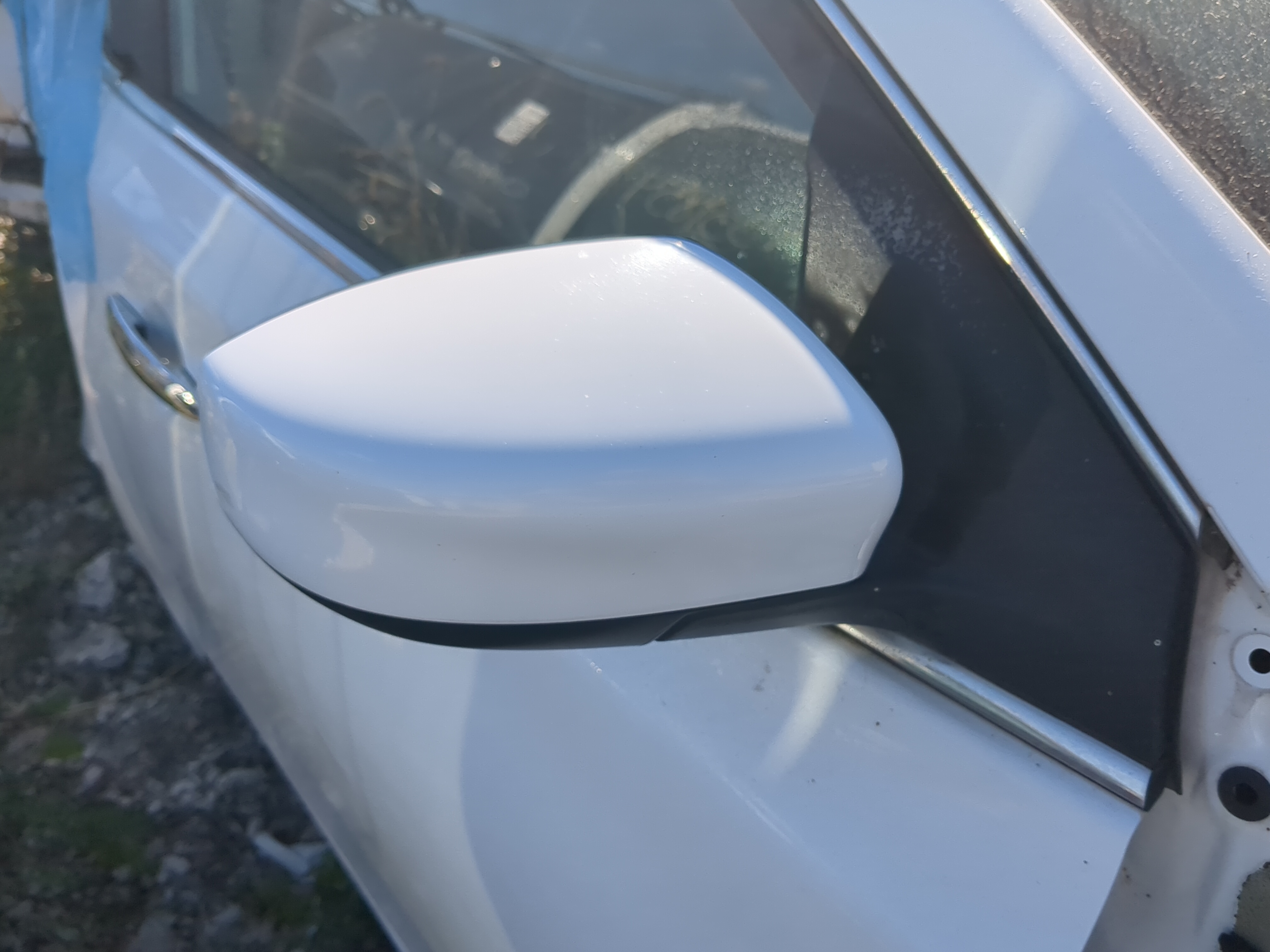 2016-2019 Nissan Sentra Passenger Right Side View Power Door Mirror 831116 - Oemusedautoparts1.com