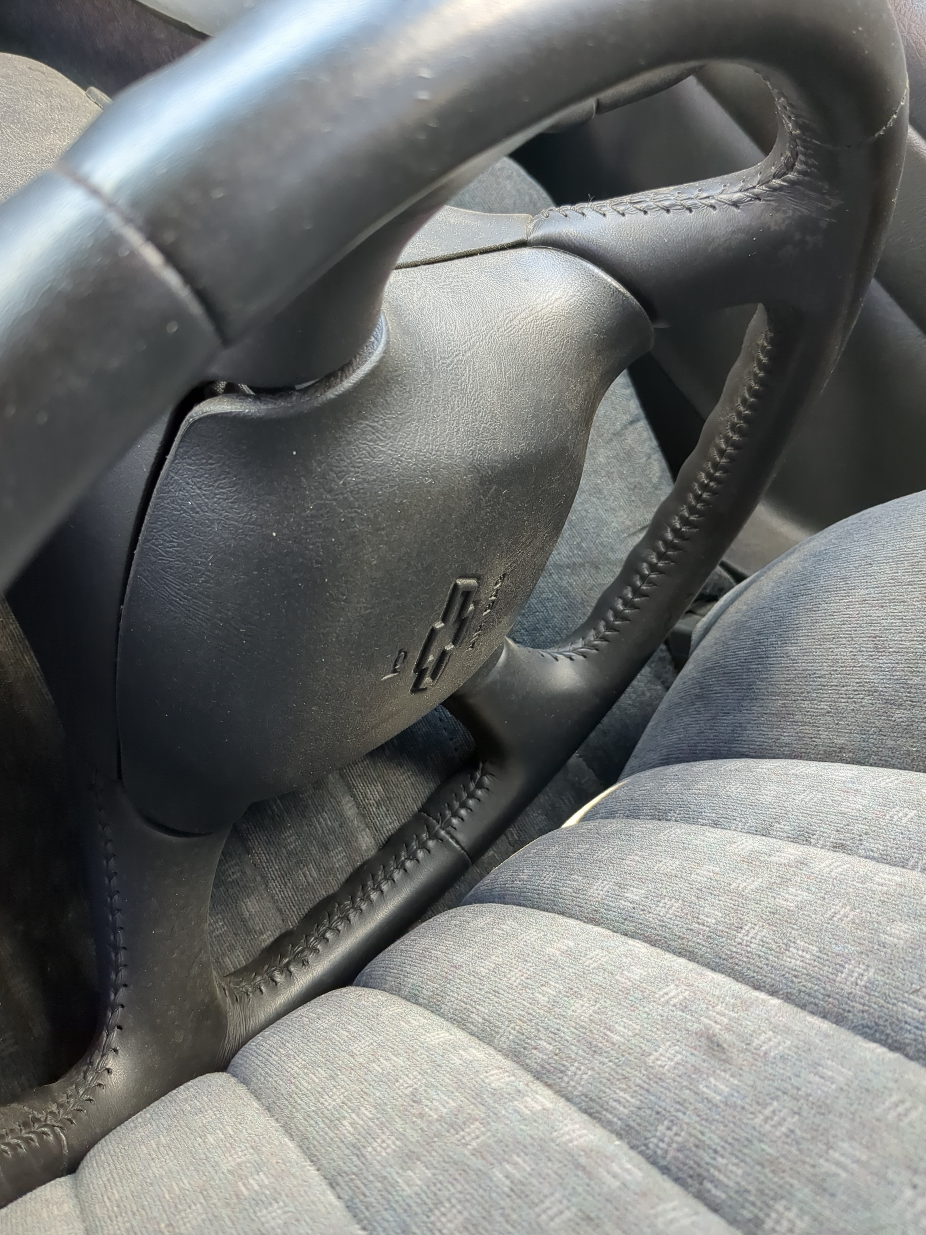Chevrolet Blazer S10/jimmy S15 Air Bag Driver Left Steering Wheel Mounted 831304 - Oemusedautoparts1.com