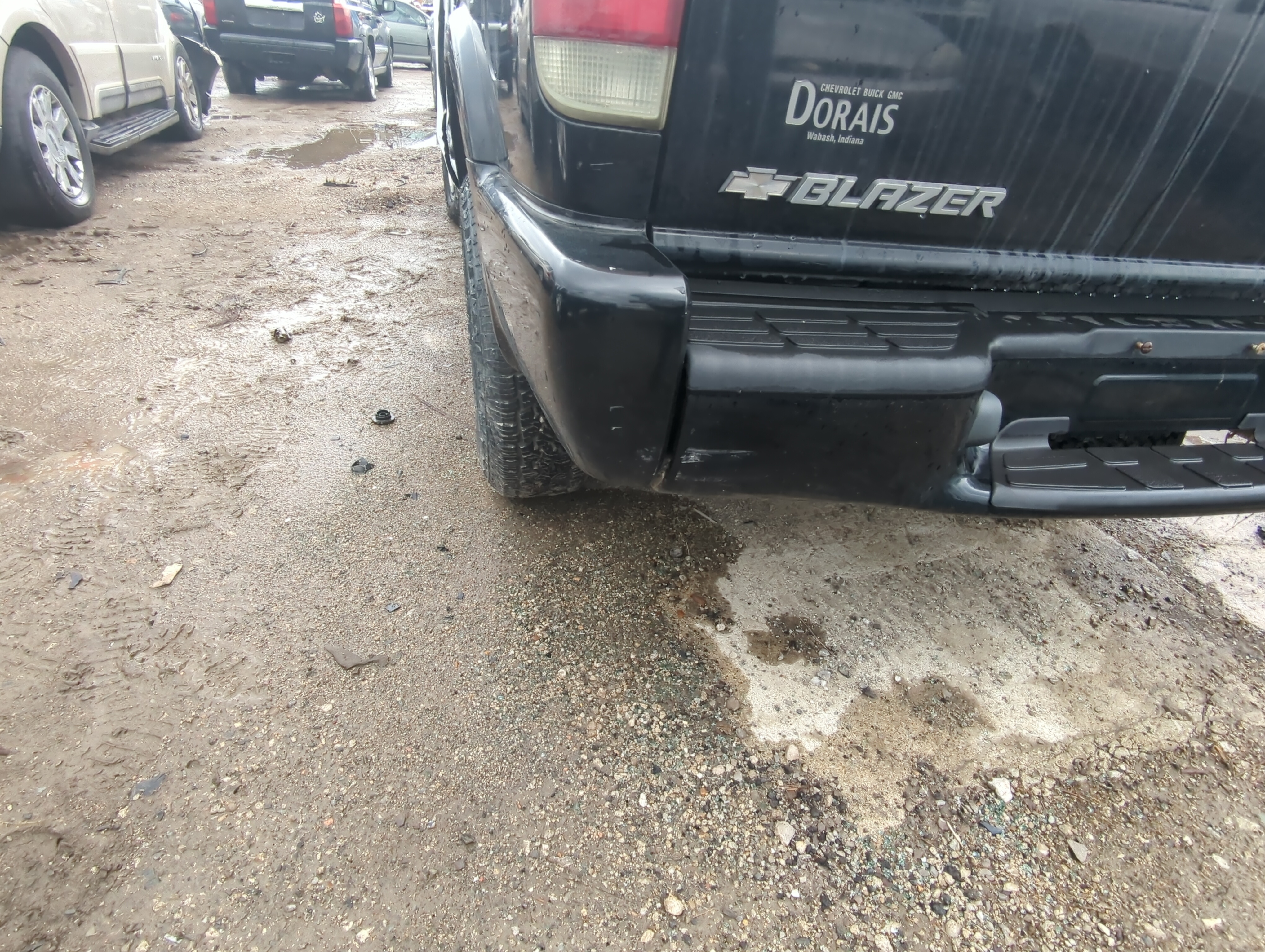 Chevrolet Blazer S10/jimmy S15 Rear Bumper Assembly Oem 831348 - Oemusedautoparts1.com