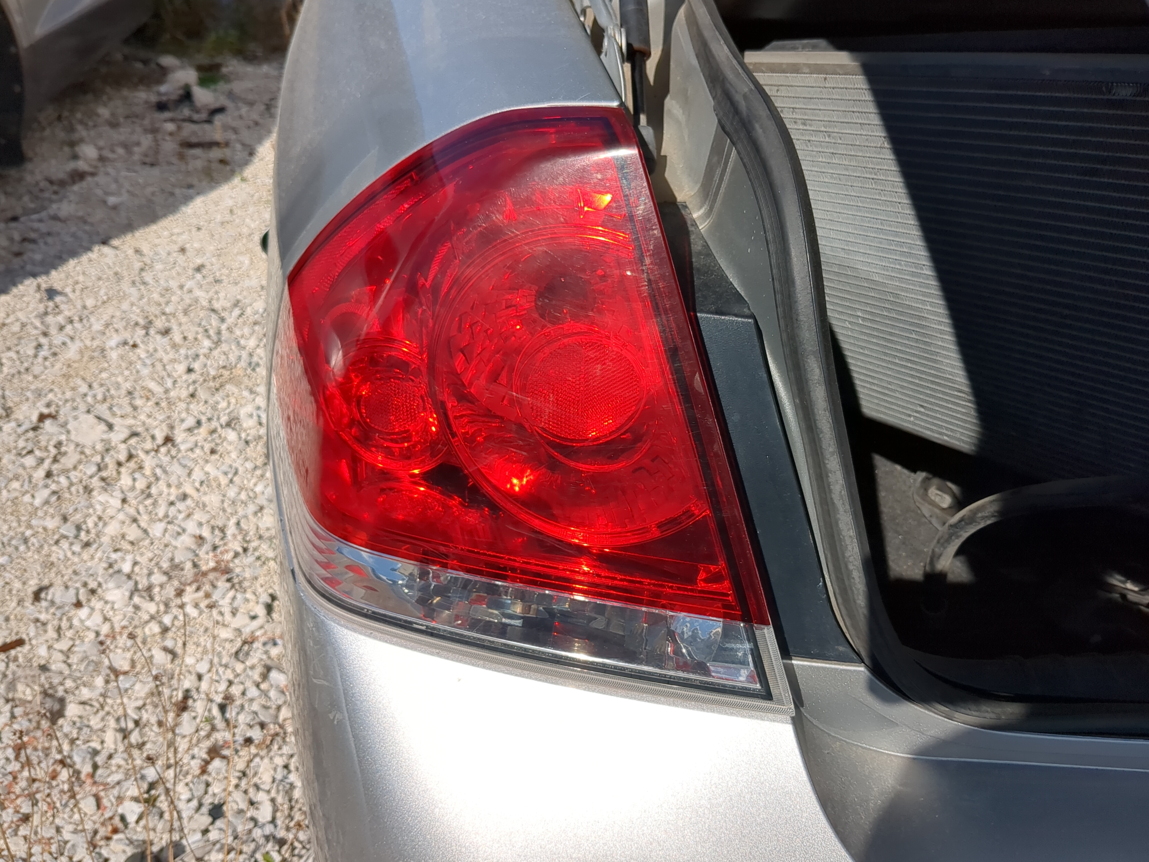 2006-2016 Chevrolet Impala Driver Left Side Tail Light Taillight Oem 831713 - Oemusedautoparts1.com