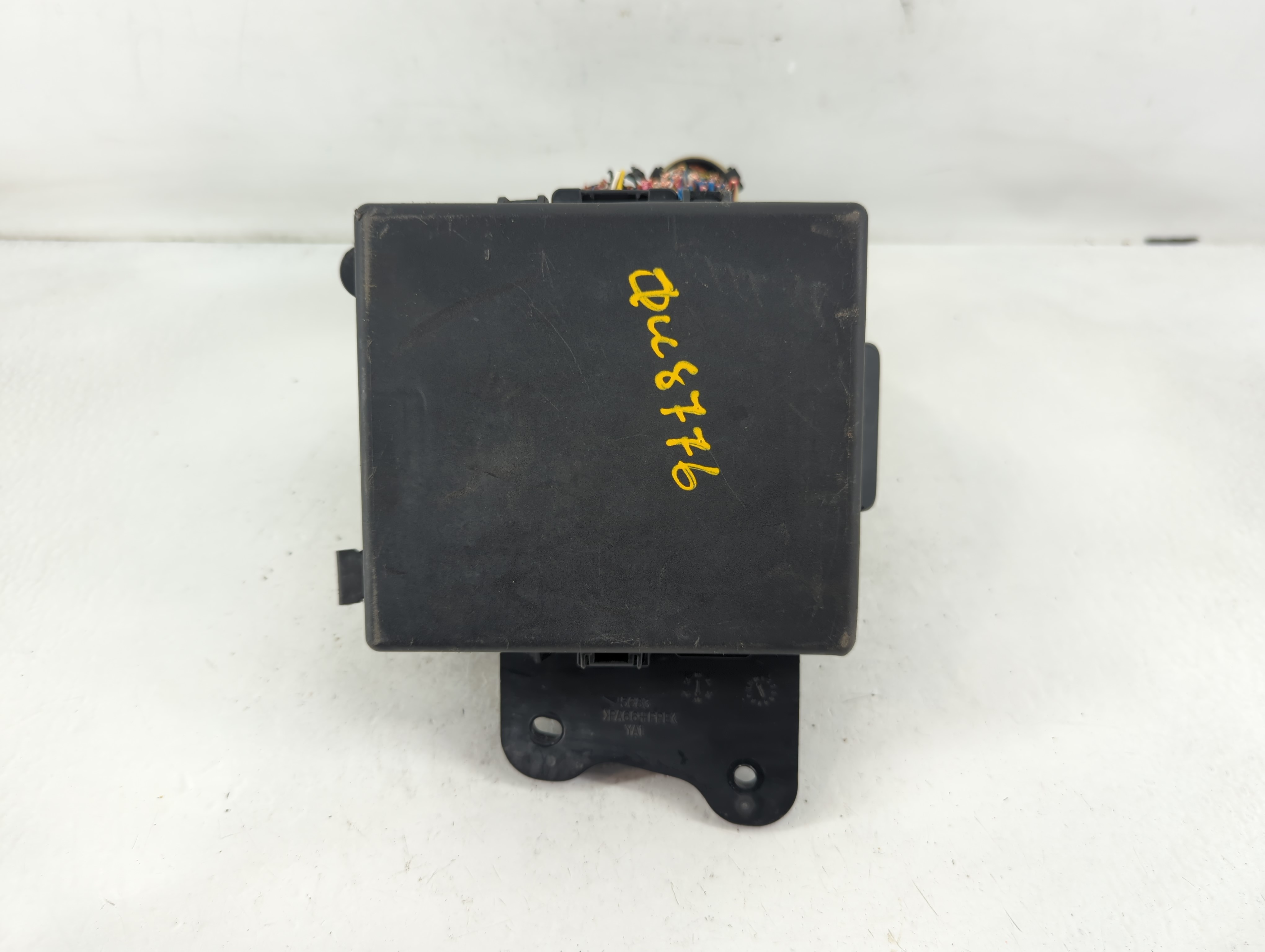 2006-2009 Suzuki Grand Vitara Fusebox Fuse Box Relay Module 832310 - Oemusedautoparts1.com