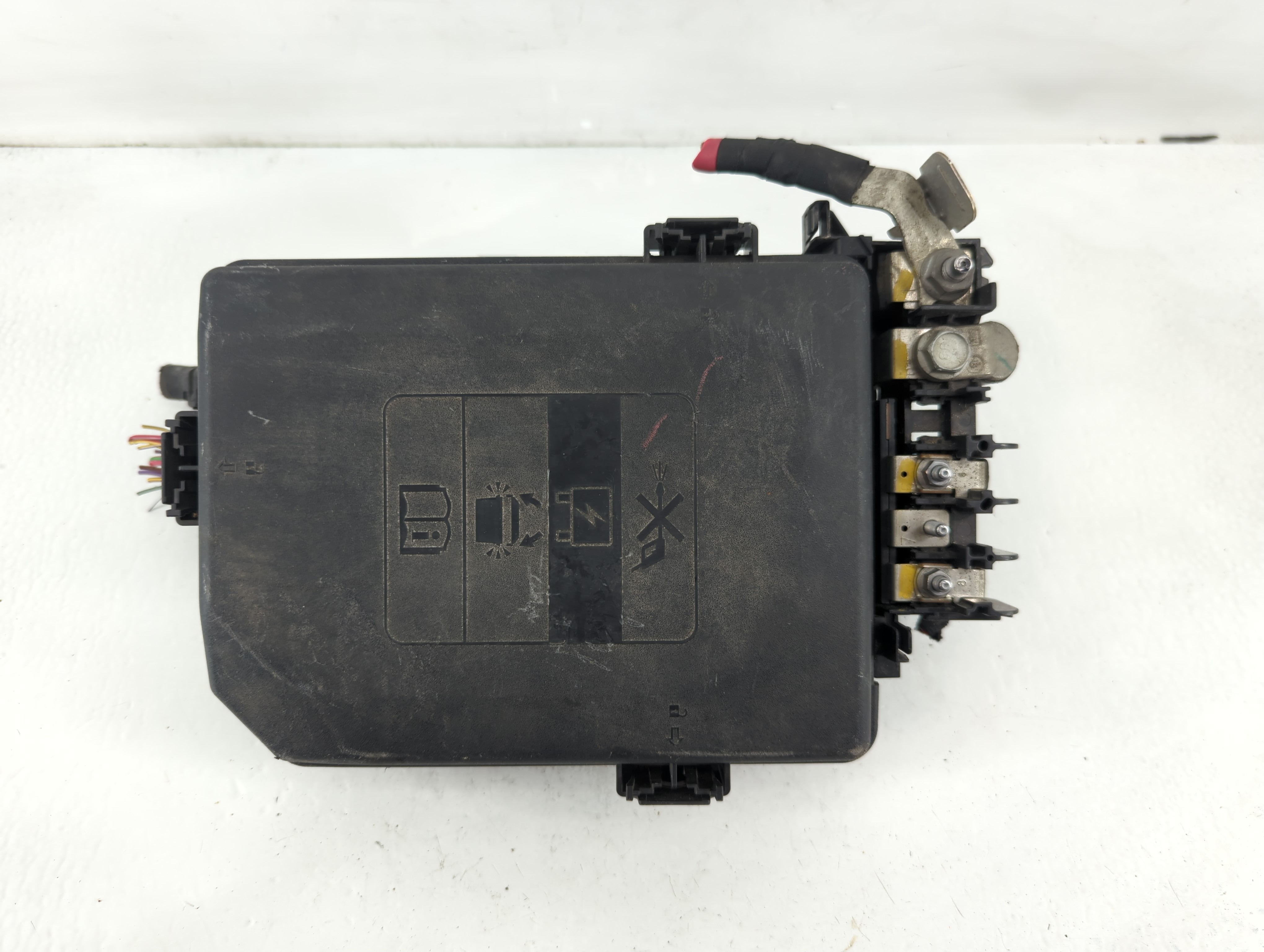 Picture of 2016-2018 Chevrolet Cruze Fusebox Fuse Box Relay Module 39017449 832312