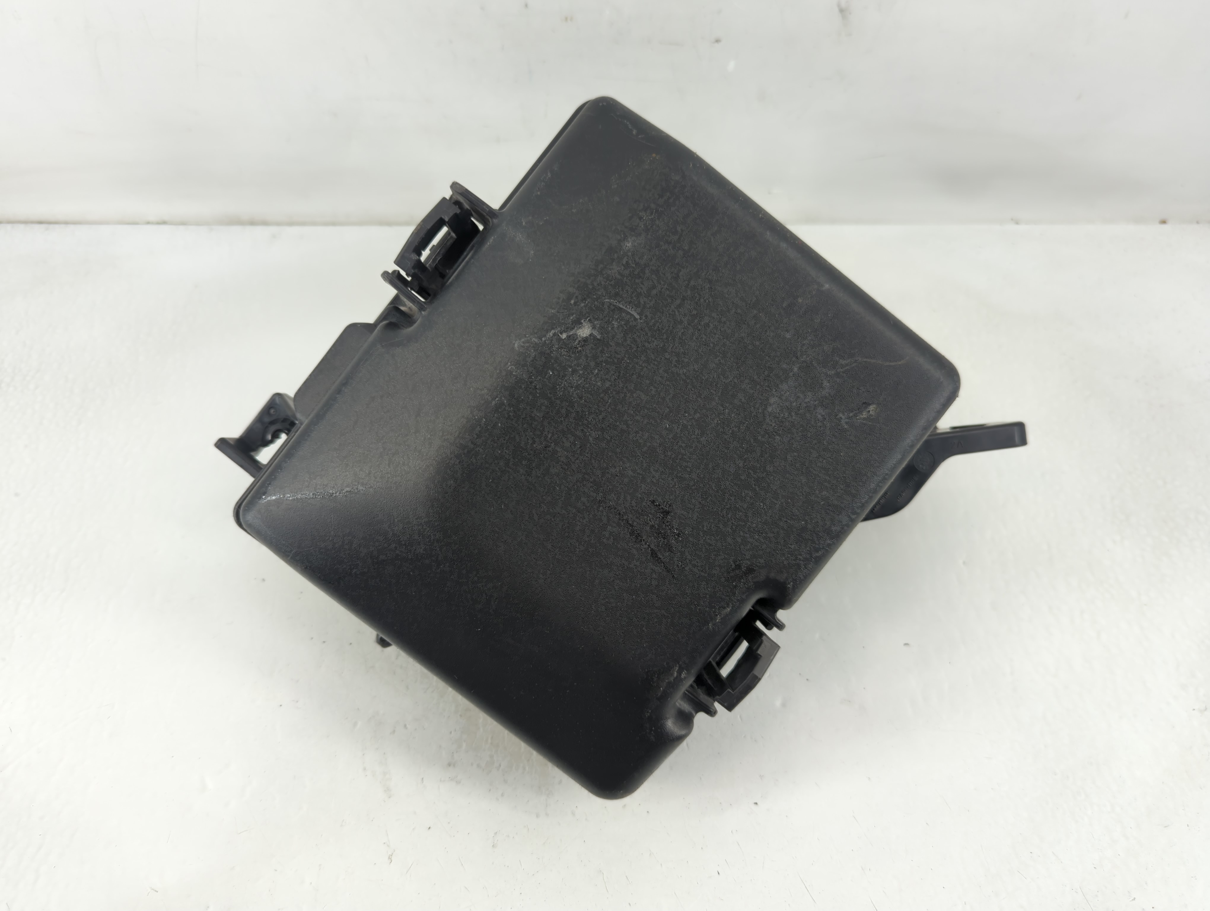 2018-2019 Hyundai Sonata Fusebox Fuse Box Relay Module 91951-c2850 832412 - Oemusedautoparts1.com