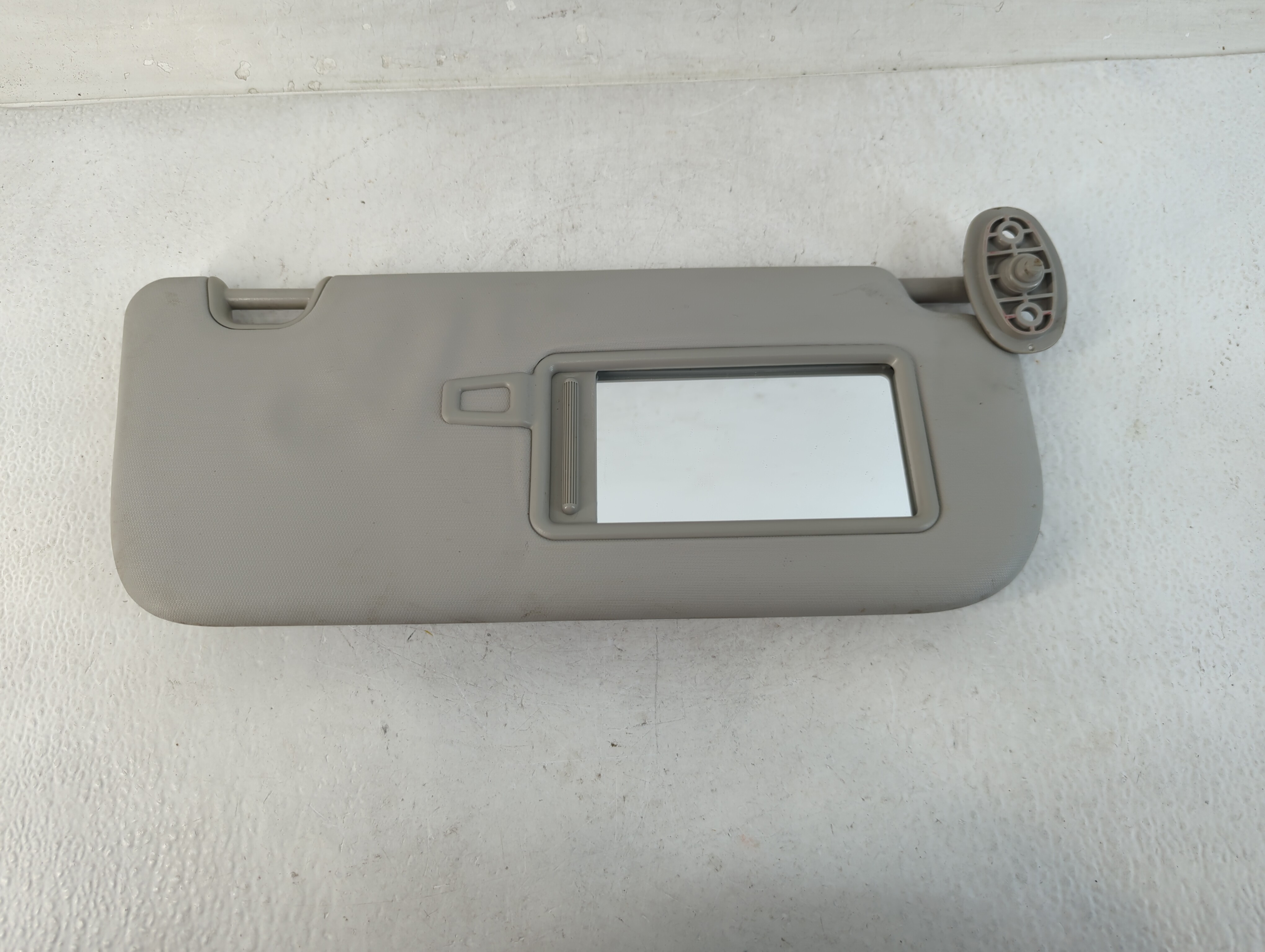 Picture of 2014-2019 Kia Soul Driver Sun Visor Mirror Left Sunvisor Grey 832507