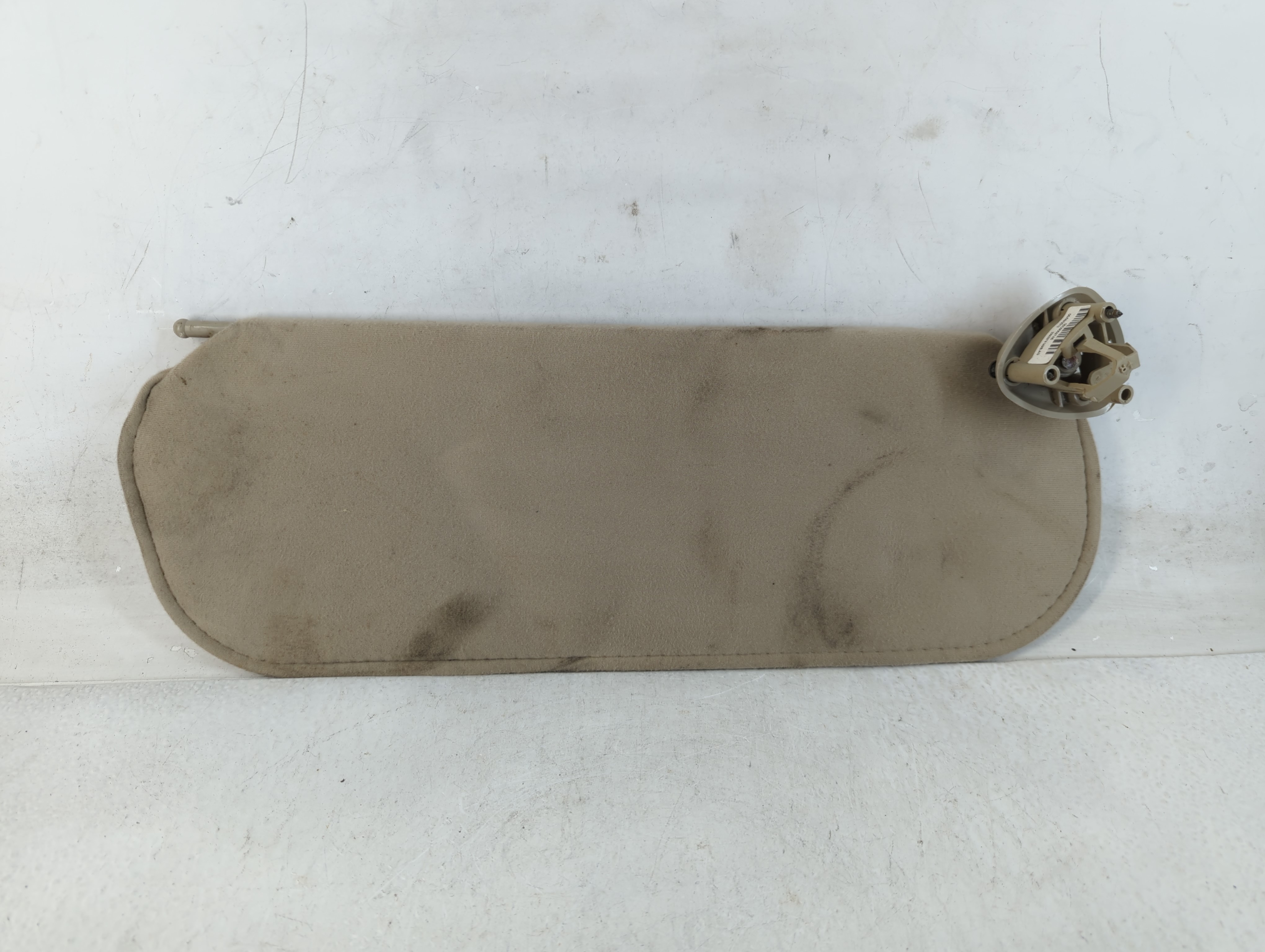 2003 Chevrolet Express 1500 Passenger Sun Visor Mirror Right Sunvisor 832513 - Oemusedautoparts1.com