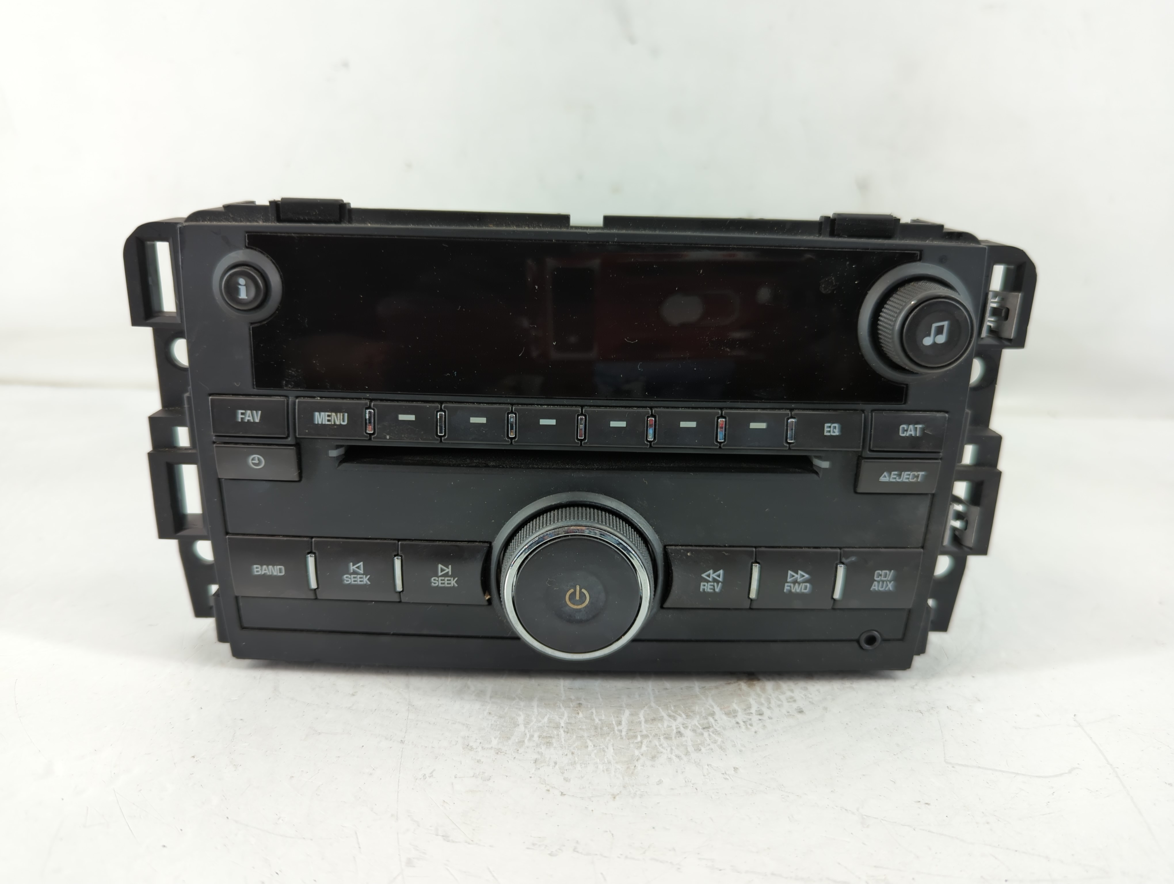 2009 Saturn Outlook Am Fm Cd Player Radio Receiver 832523 - Oemusedautoparts1.com