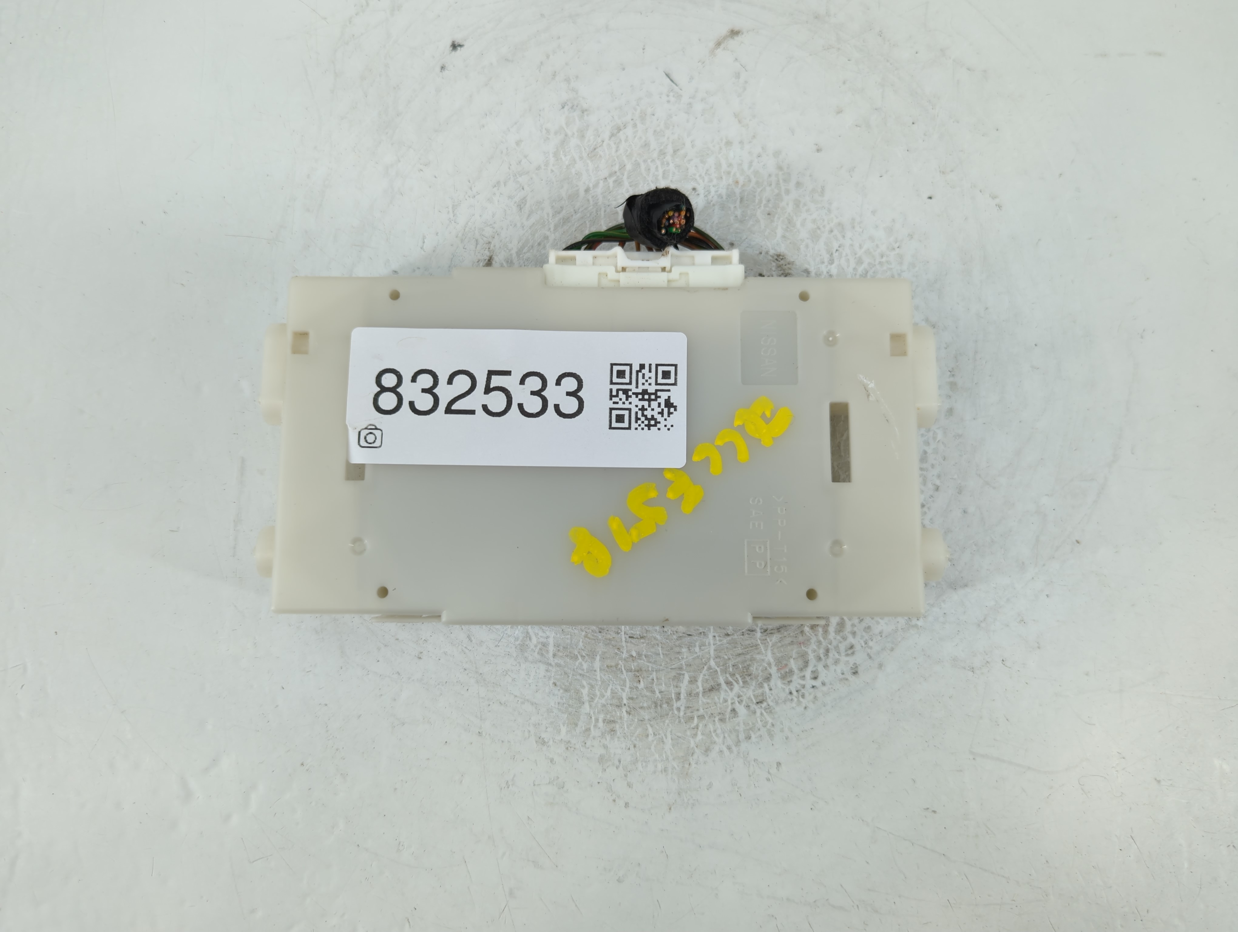 2018 Infiniti Qx80 Bluetooth Phone Communication Control Module Ccm Oem 832533 - Oemusedautoparts1.com
