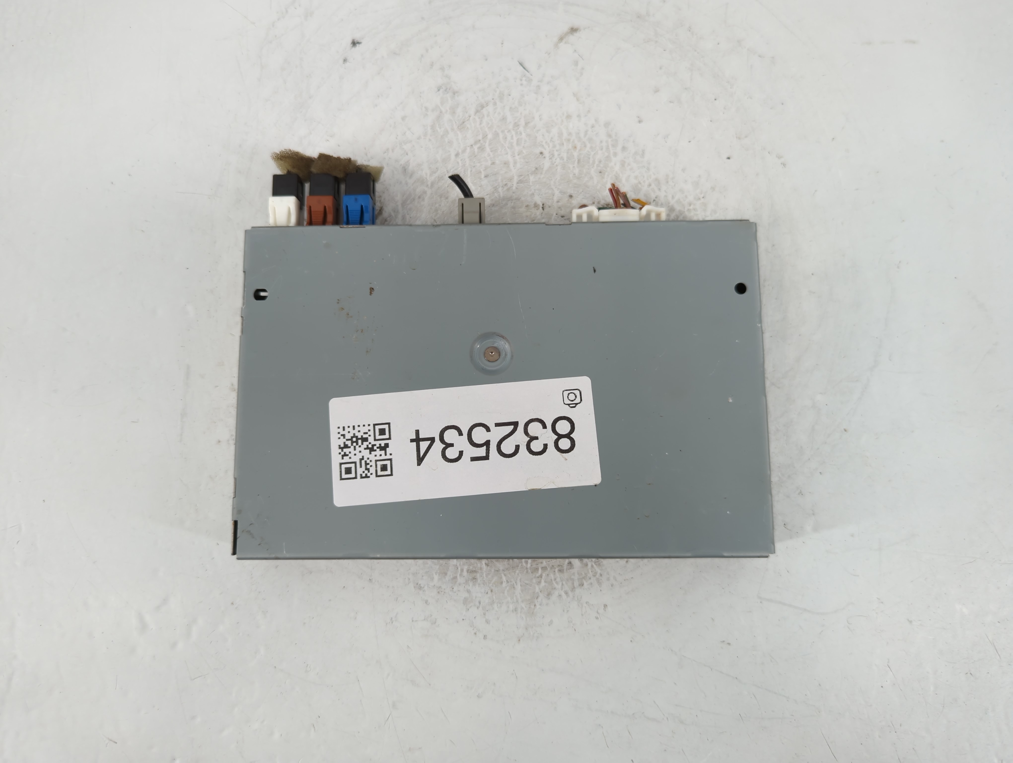 Picture of 2018-2019 Infiniti Q50 Chassis Control Module Ccm Bcm Body Control 832534