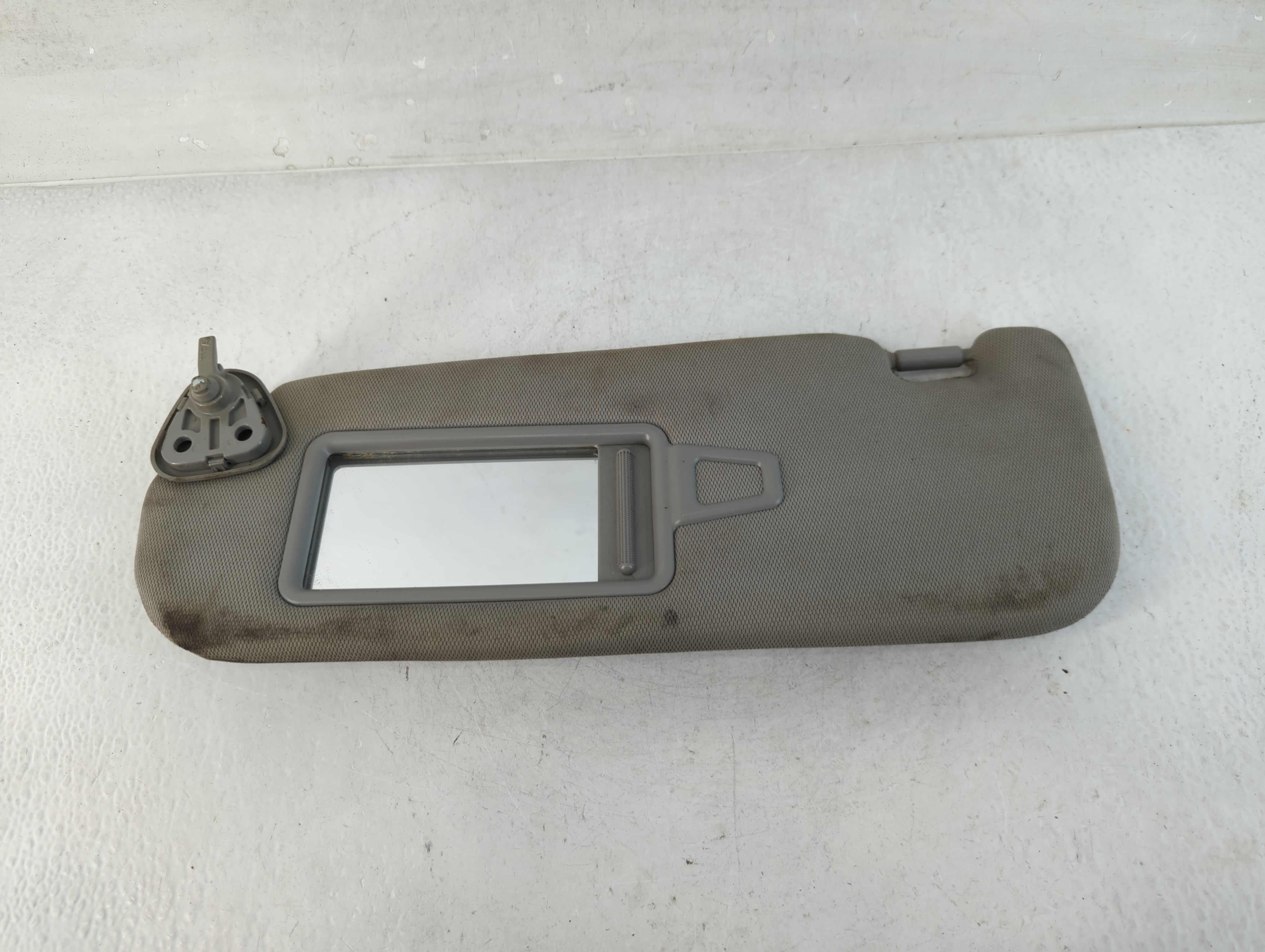 2011-2016 Kia Optima Driver Sun Visor Mirror Left Sunvisor Grey 832543 - Oemusedautoparts1.com