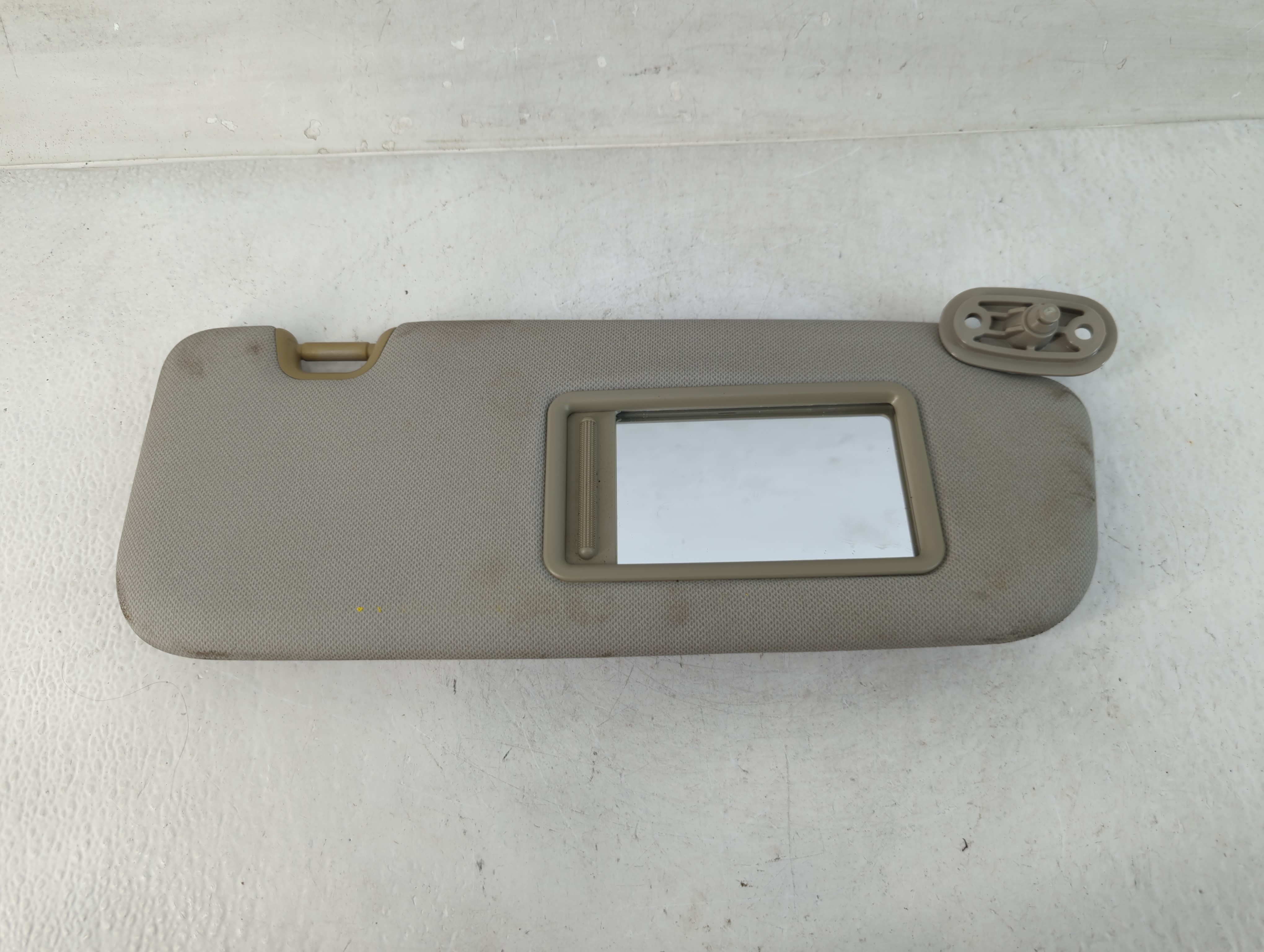 Picture of 2014-2016 Kia Forte Passenger Sun Visor Mirror Right Sunvisor Grey 832615