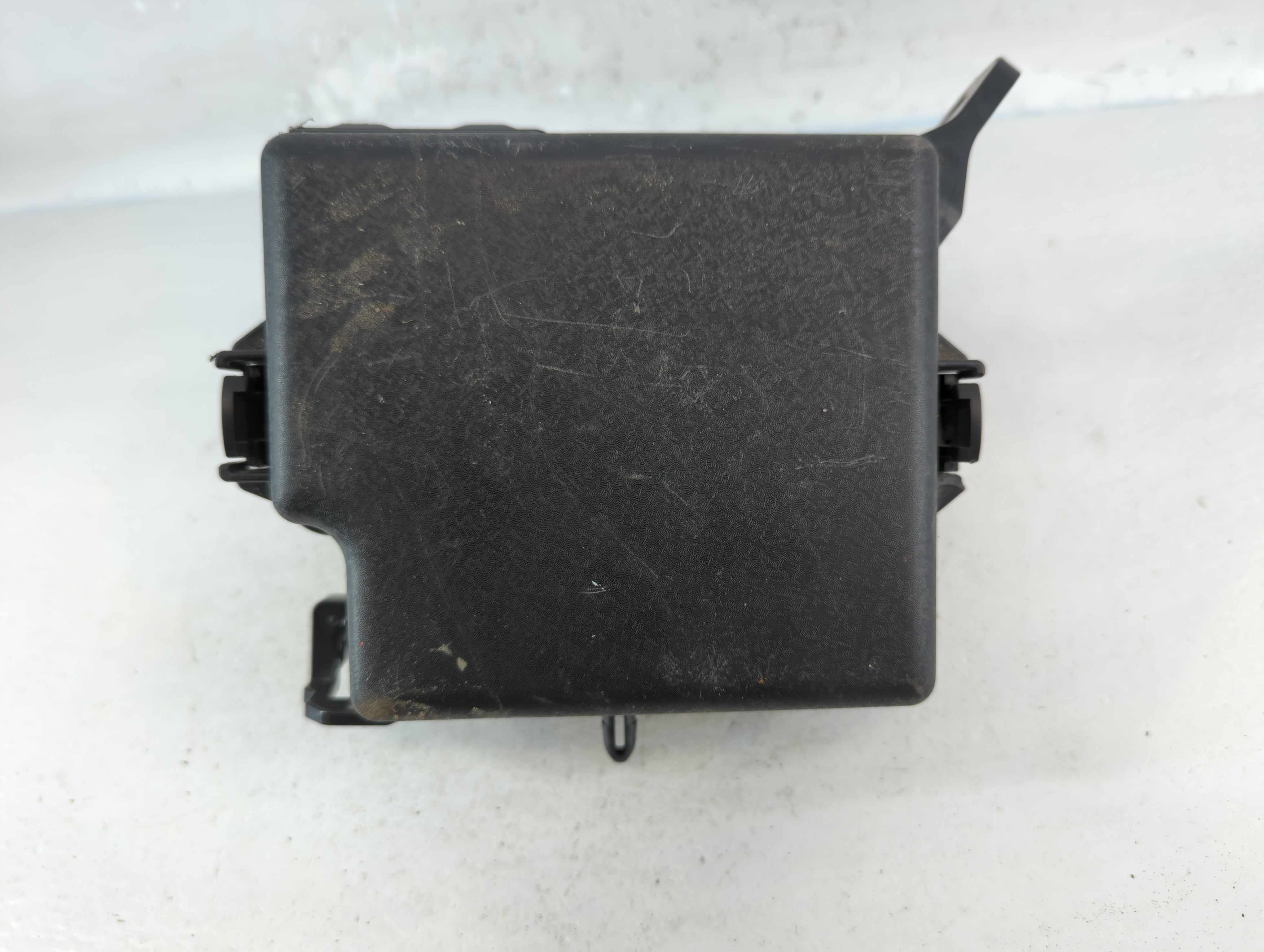 2017-2019 Kia Soul Fusebox Fuse Box Relay Module 91950-b2330 832650 - Oemusedautoparts1.com