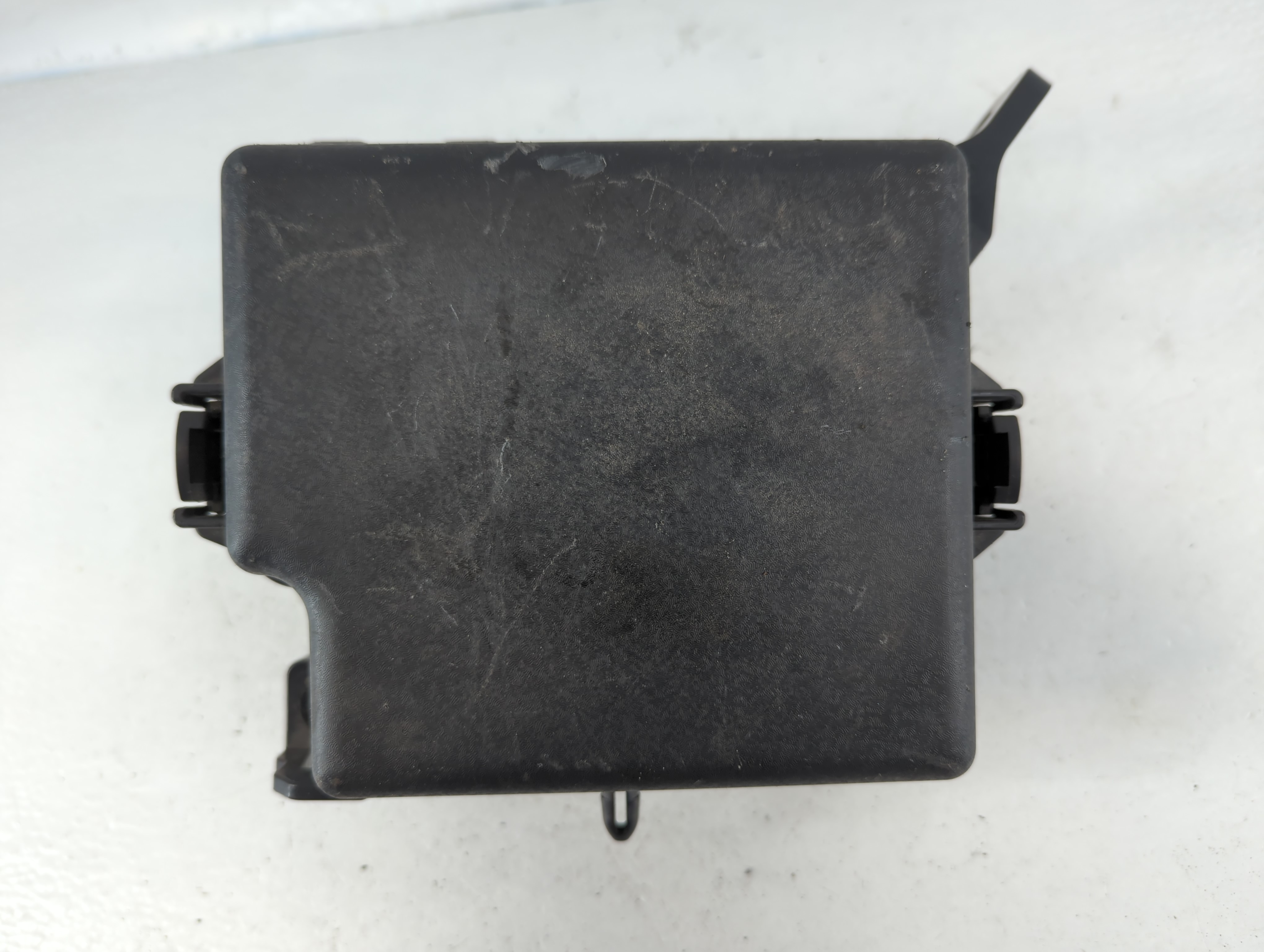 2016-2016 Kia Soul Fusebox Fuse Box Relay Module 91950-b2070 832653 - Oemusedautoparts1.com