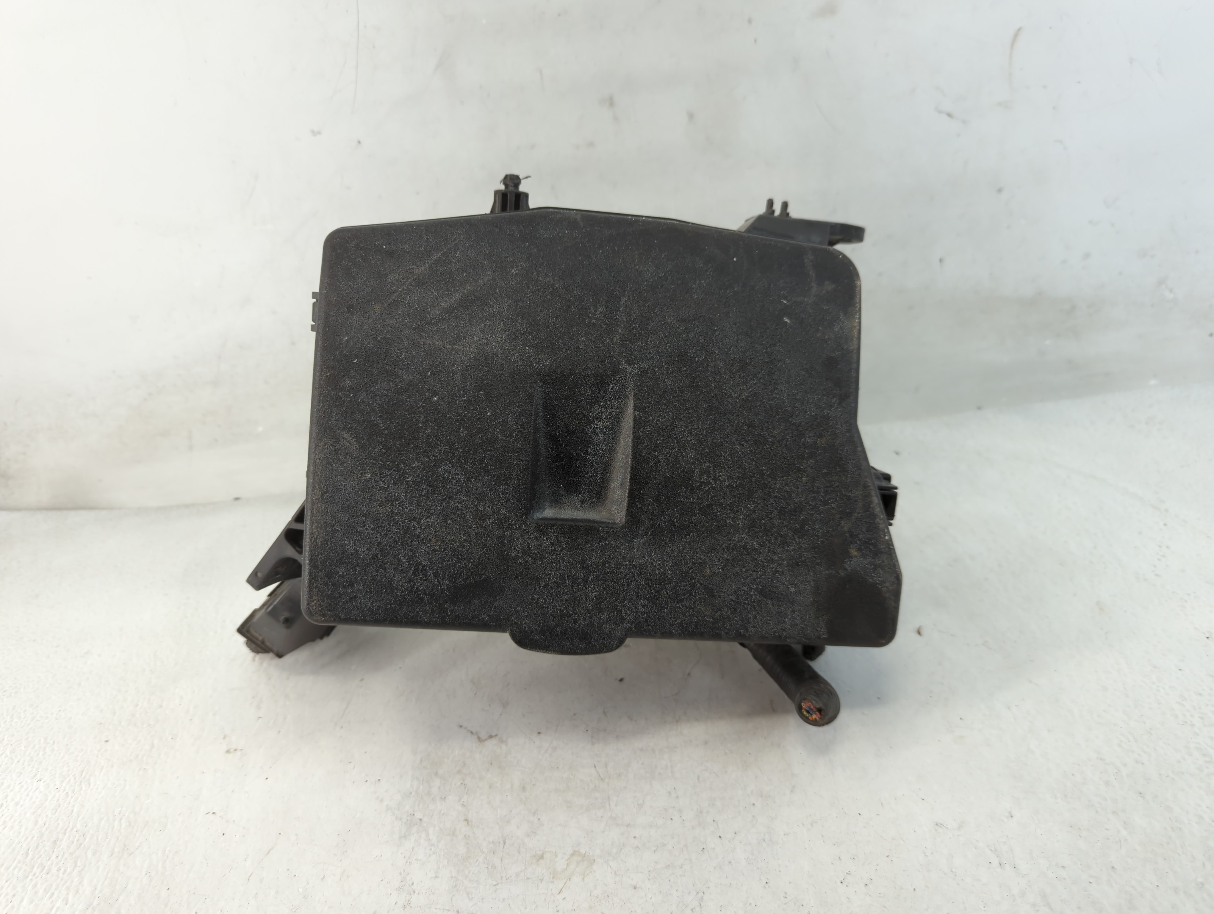 2008-2015 Scion Xb Fusebox Fuse Box Relay Module 82662-12450 832707 - Oemusedautoparts1.com