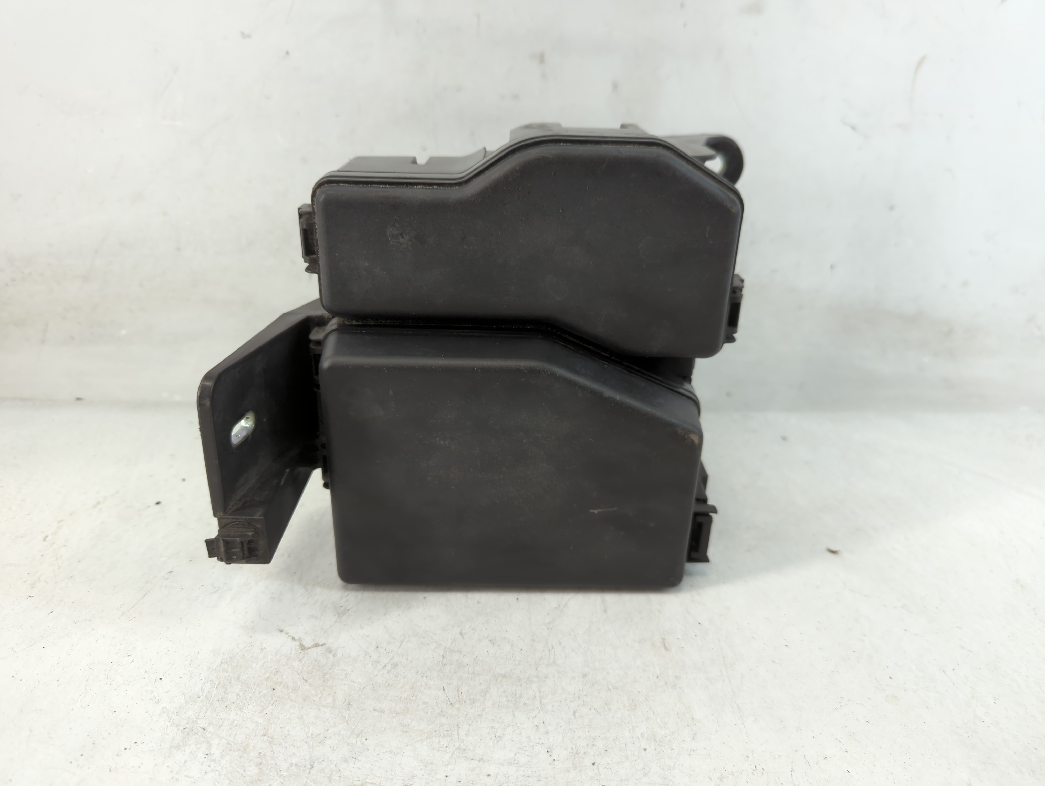 Picture of 2013-2015 Mazda Cx-9 Fusebox Fuse Box Relay Module Tk21-66760 832710