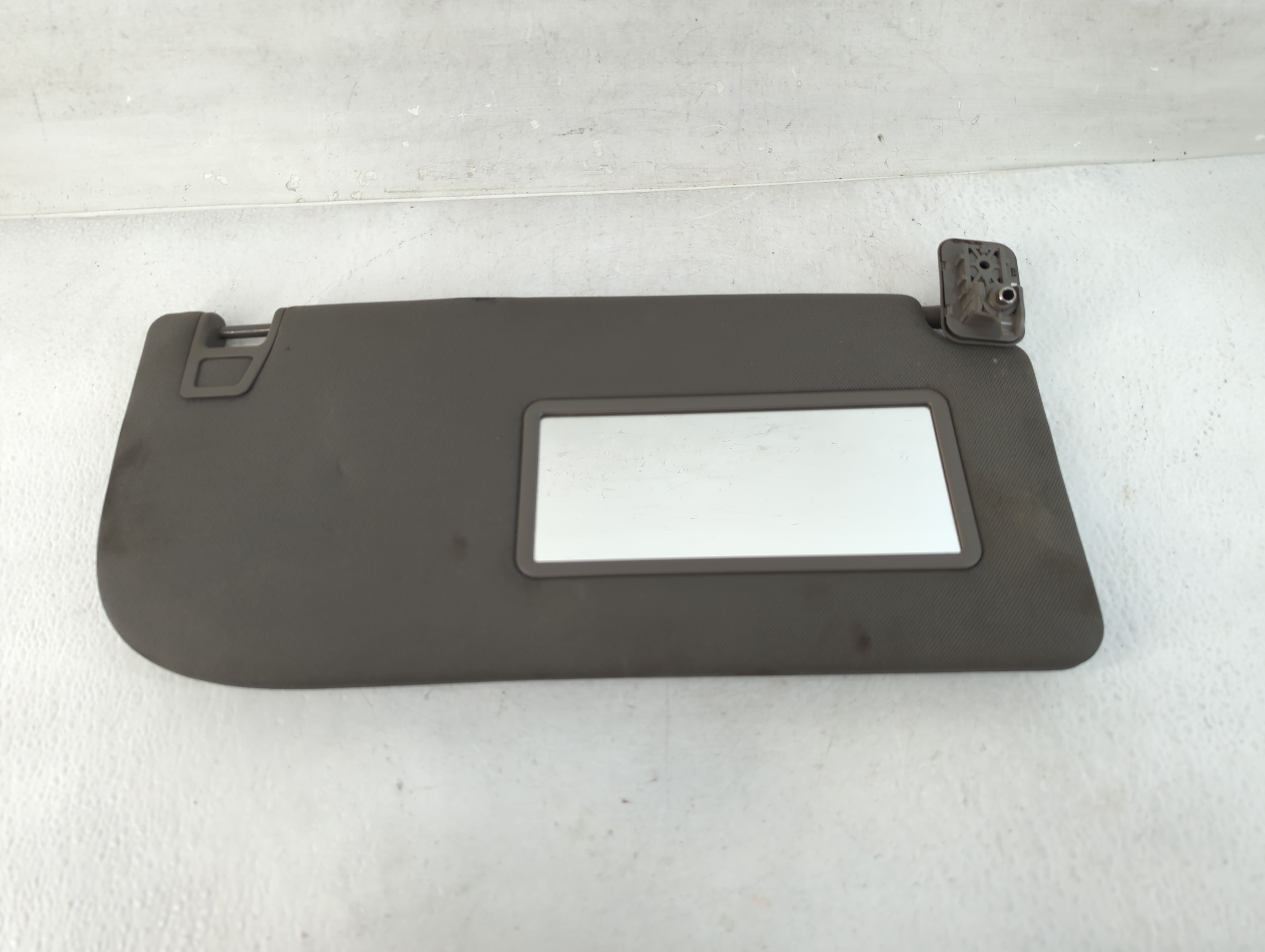 2015-2017 Ford F-150 Passenger Sun Visor Mirror Right Sunvisor Dark Grey 832754 - Oemusedautoparts1.com