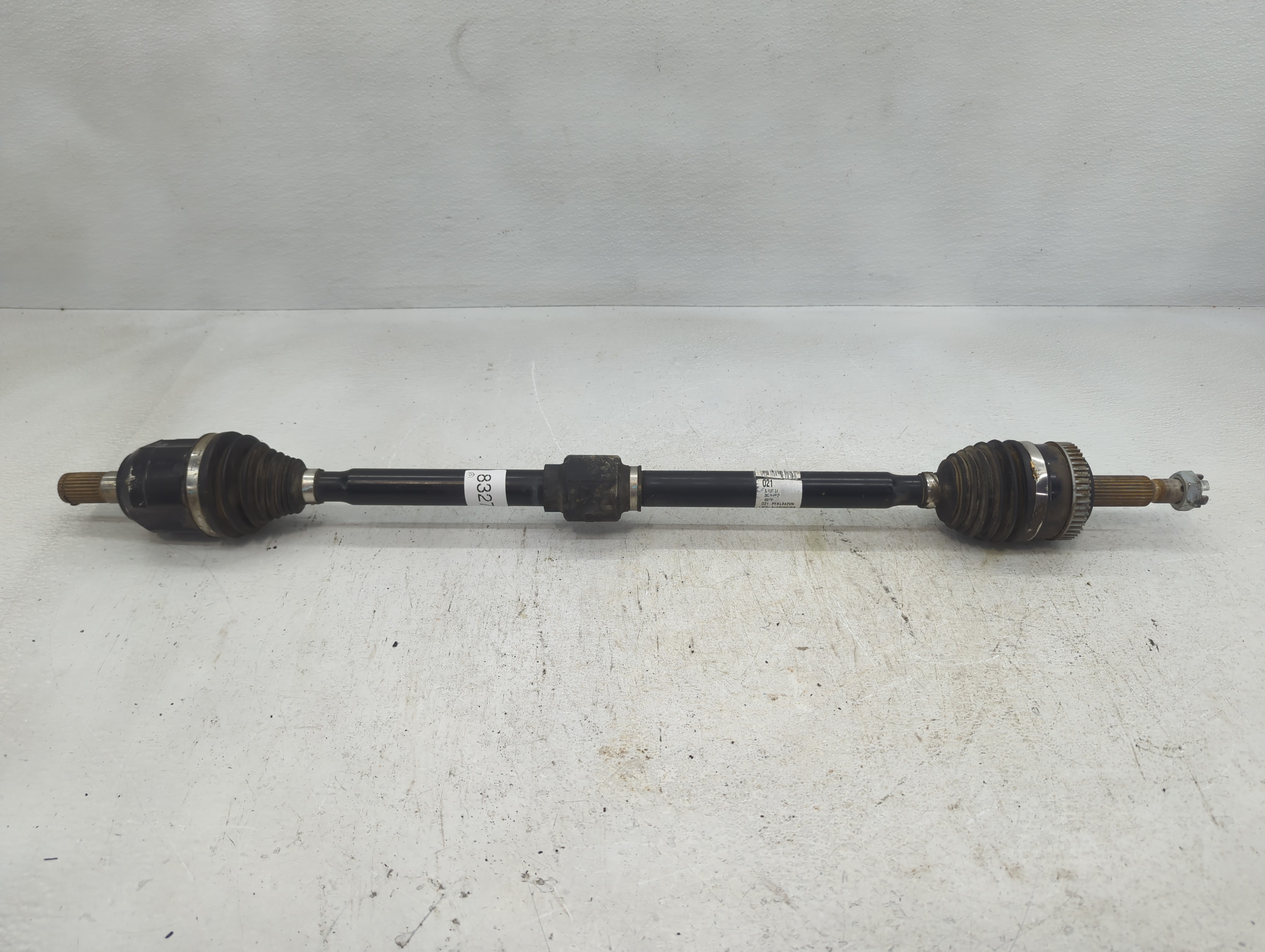 Picture of 2014-2016 Kia Sportage Axle Shaft Front Passenger Cv C/v 832786