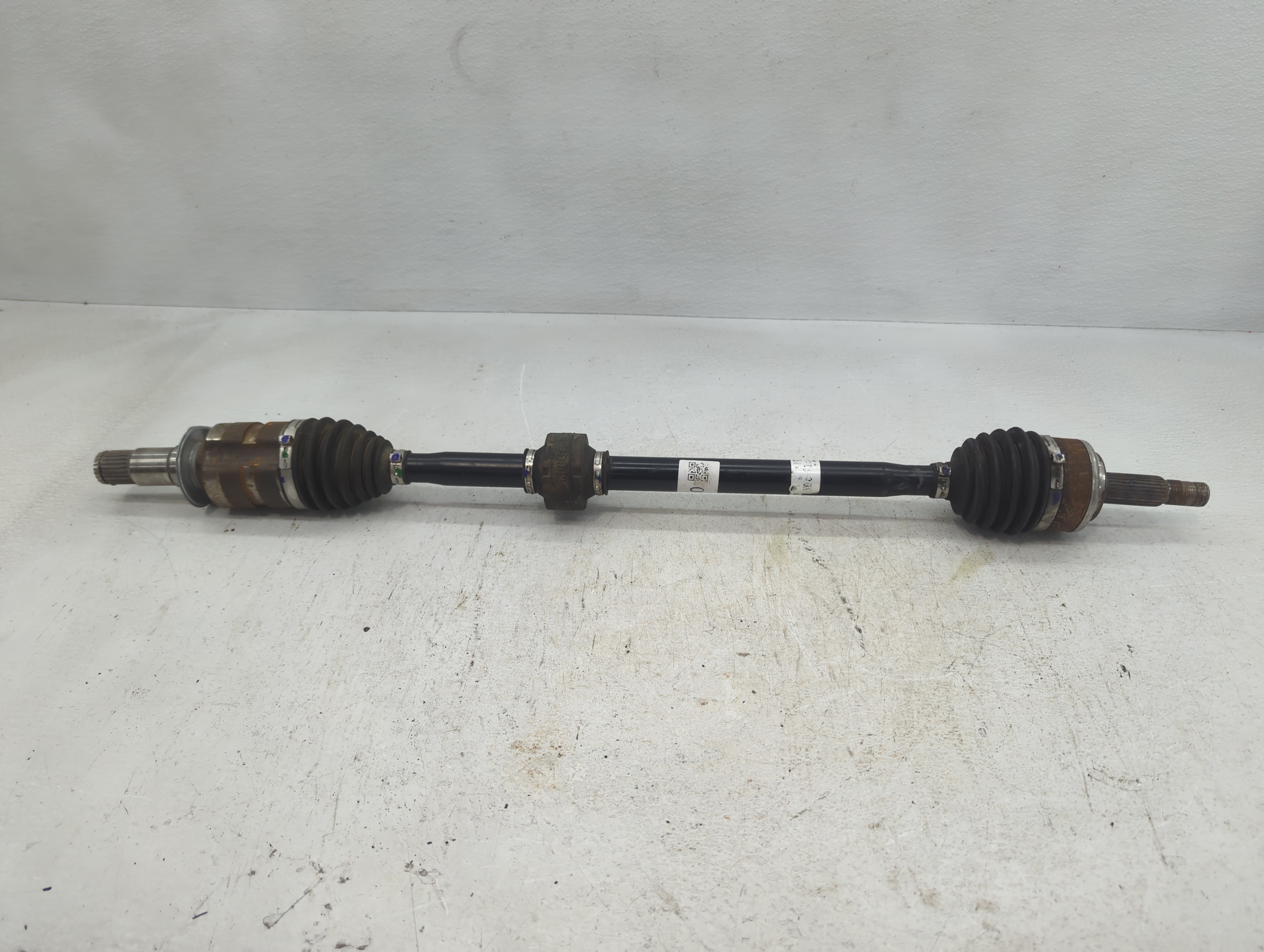 Picture of 2019-2022 Toyota Corolla Axle Shaft Front Passenger Cv C/v 832810