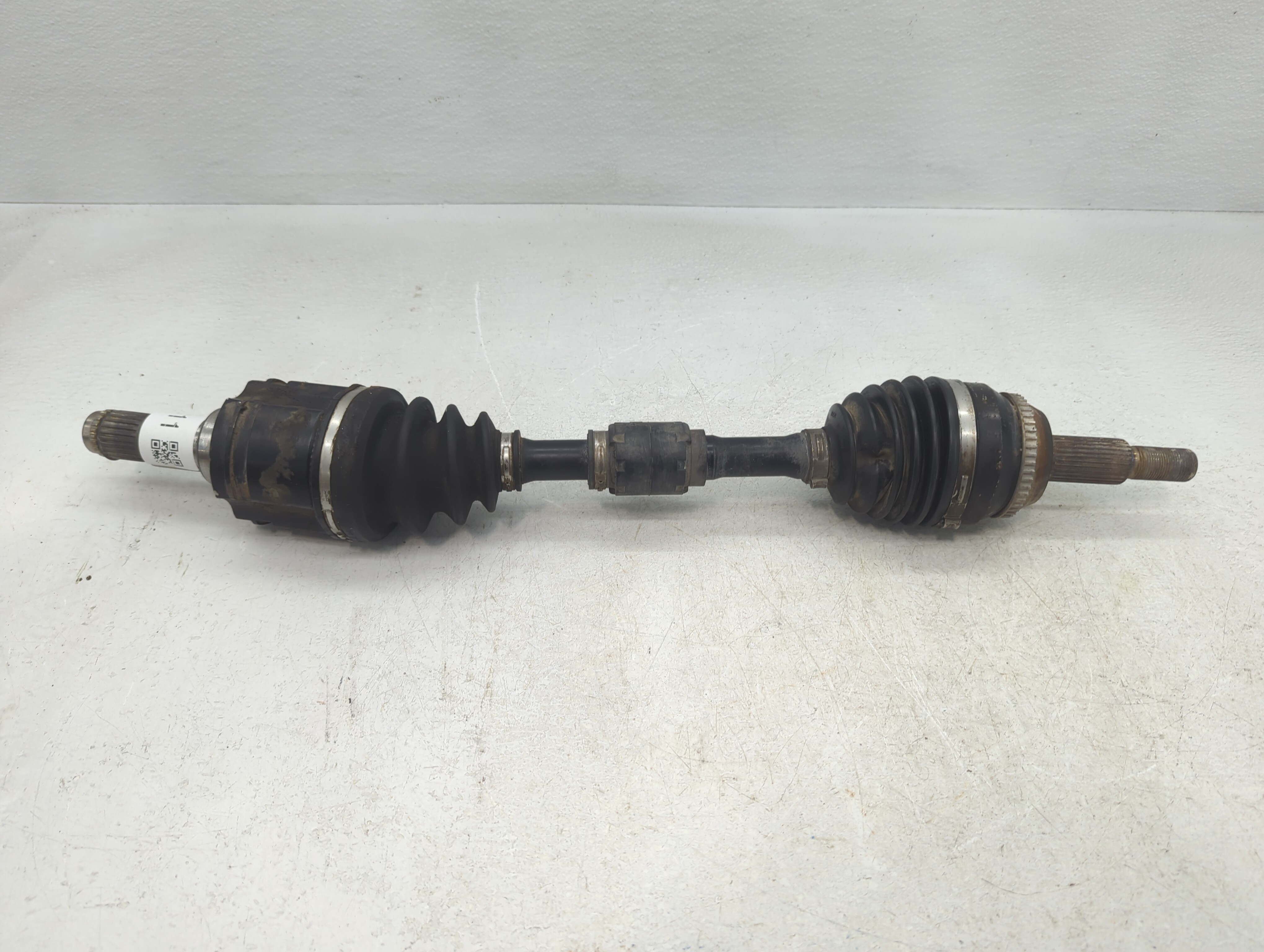 2005-2007 Toyota Avalon Axle Shaft Front Driver Cv C/v 832811 - Oemusedautoparts1.com