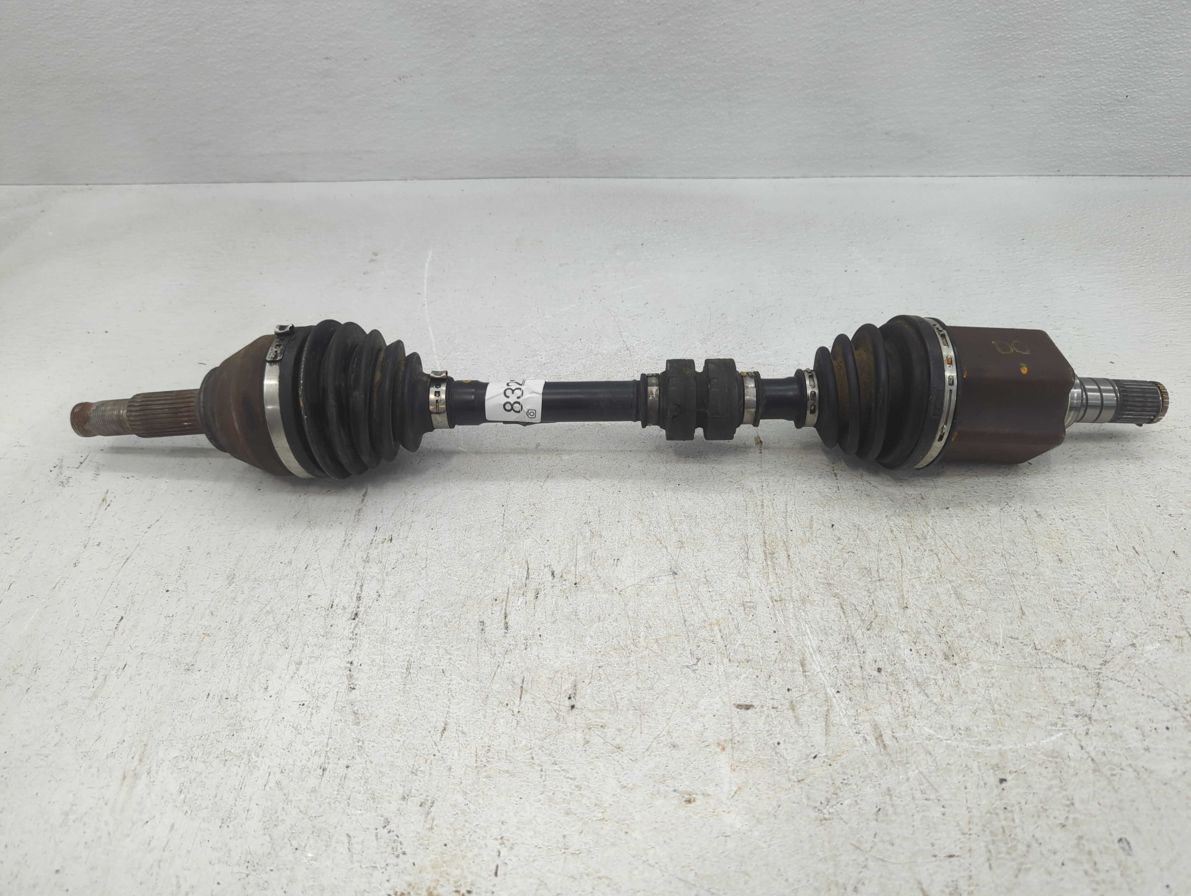 2011-2017 Nissan Juke Axle Shaft Front Driver Cv C/v 832861 - Oemusedautoparts1.com