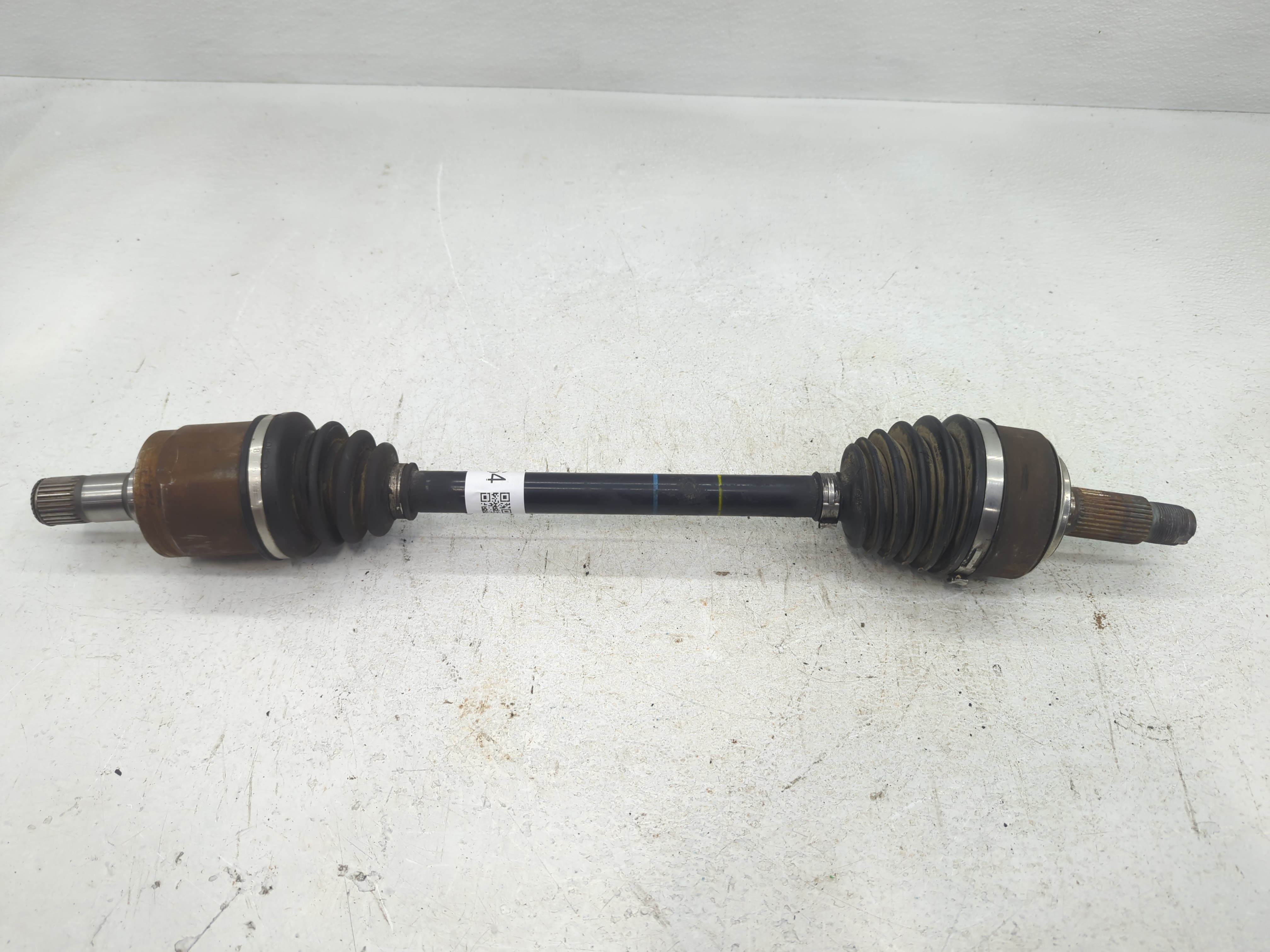 Picture of 2008-2012 Honda Accord Axle Shaft Front Passenger Cv C/v 832864