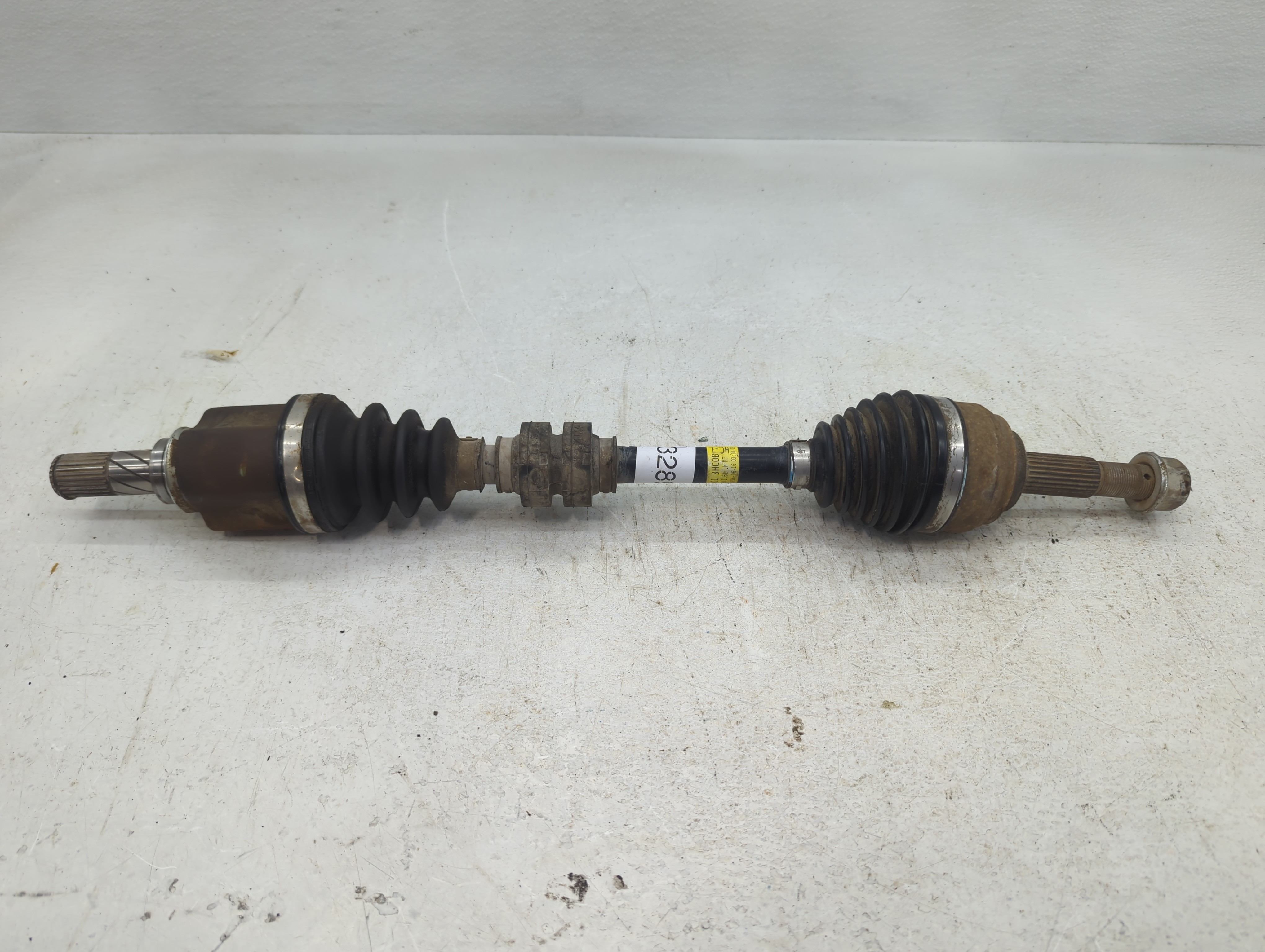 2012-2019 Nissan Versa Axle Shaft Front Driver Cv C/v 832893 - Oemusedautoparts1.com
