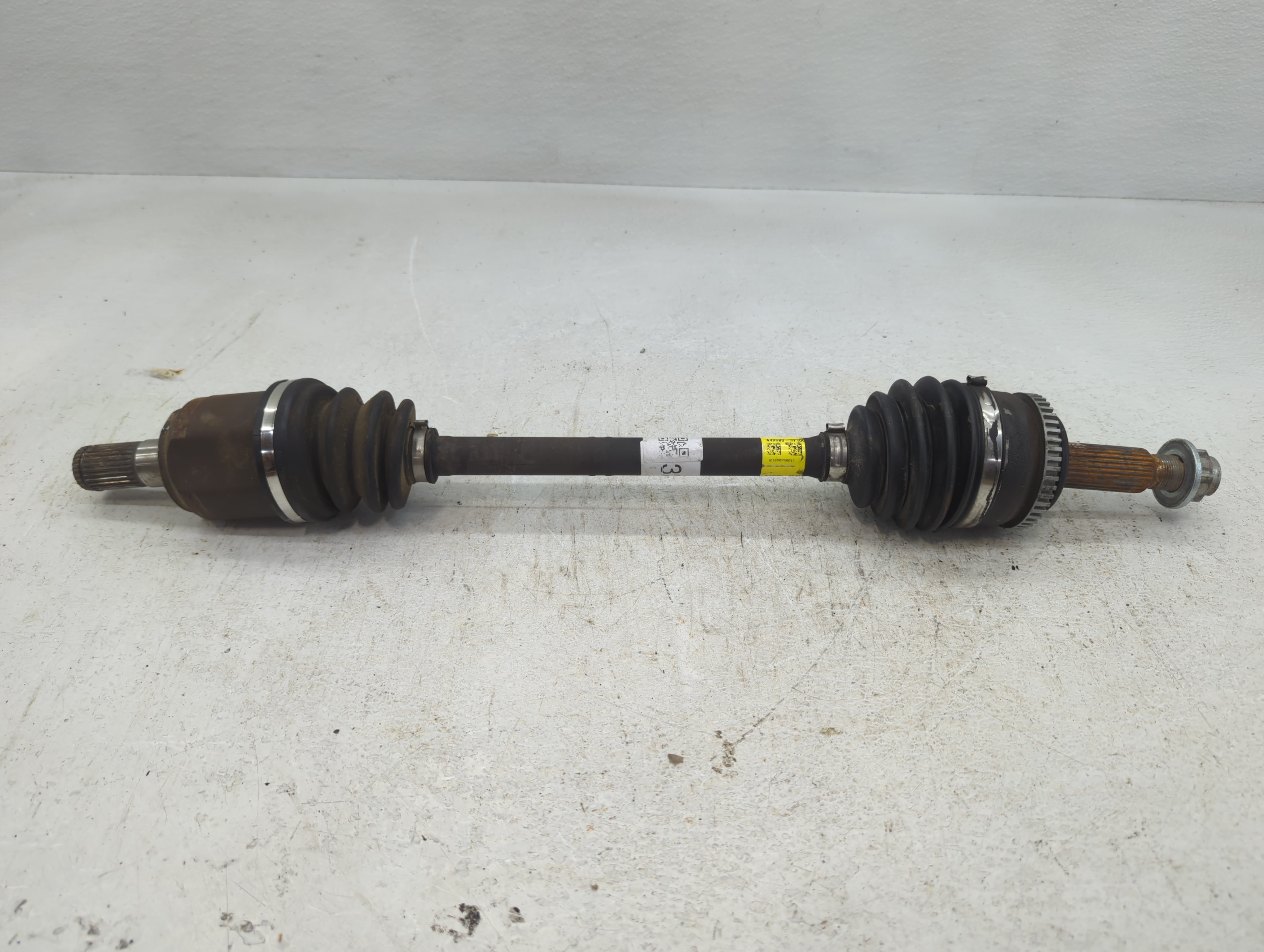 2011-2016 Hyundai Elantra Axle Shaft Front Driver Cv C/v 832905 - Oemusedautoparts1.com