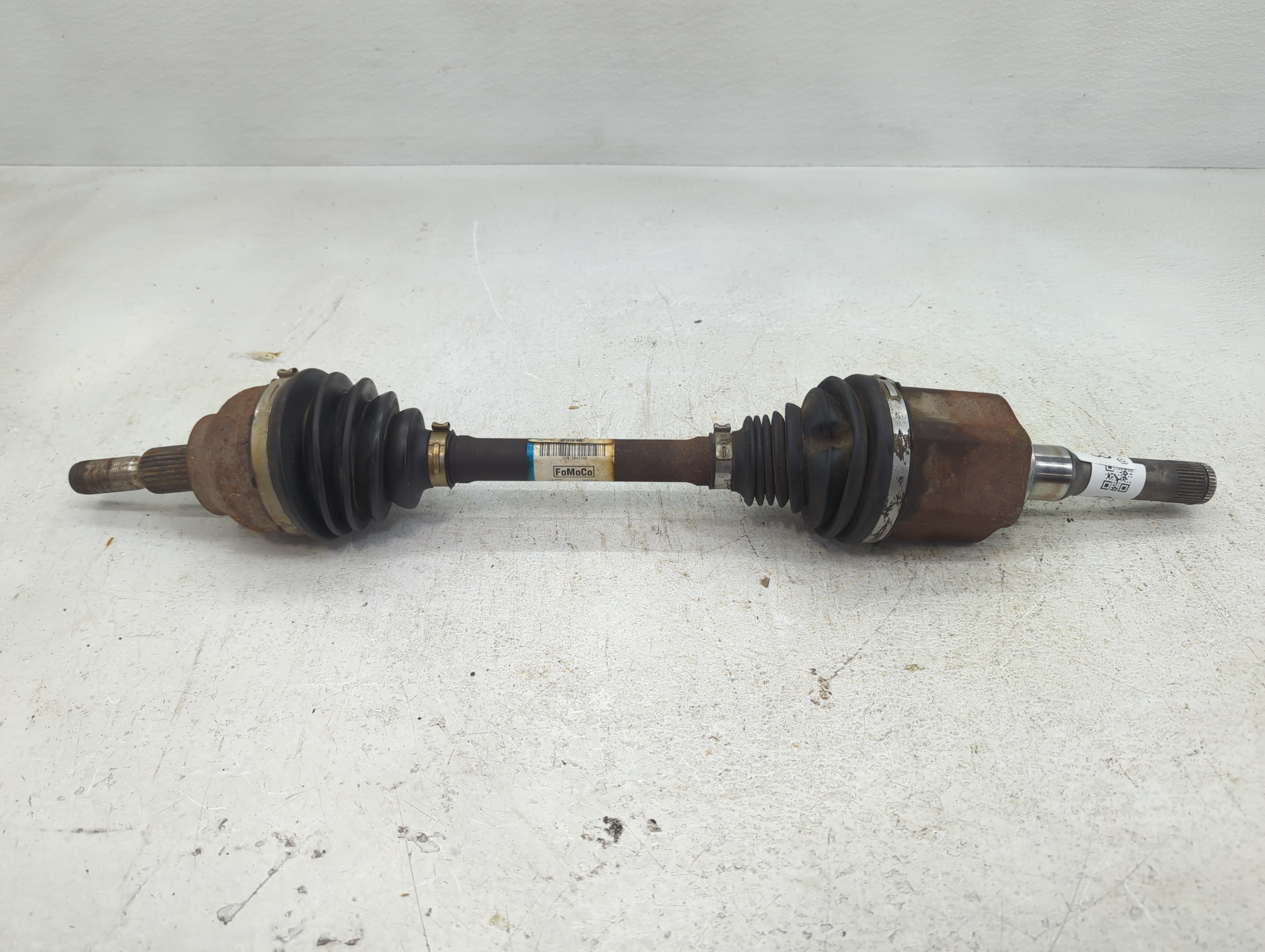 2013-2019 Ford Escape Axle Shaft Front Driver Cv C/v 832906 - Oemusedautoparts1.com