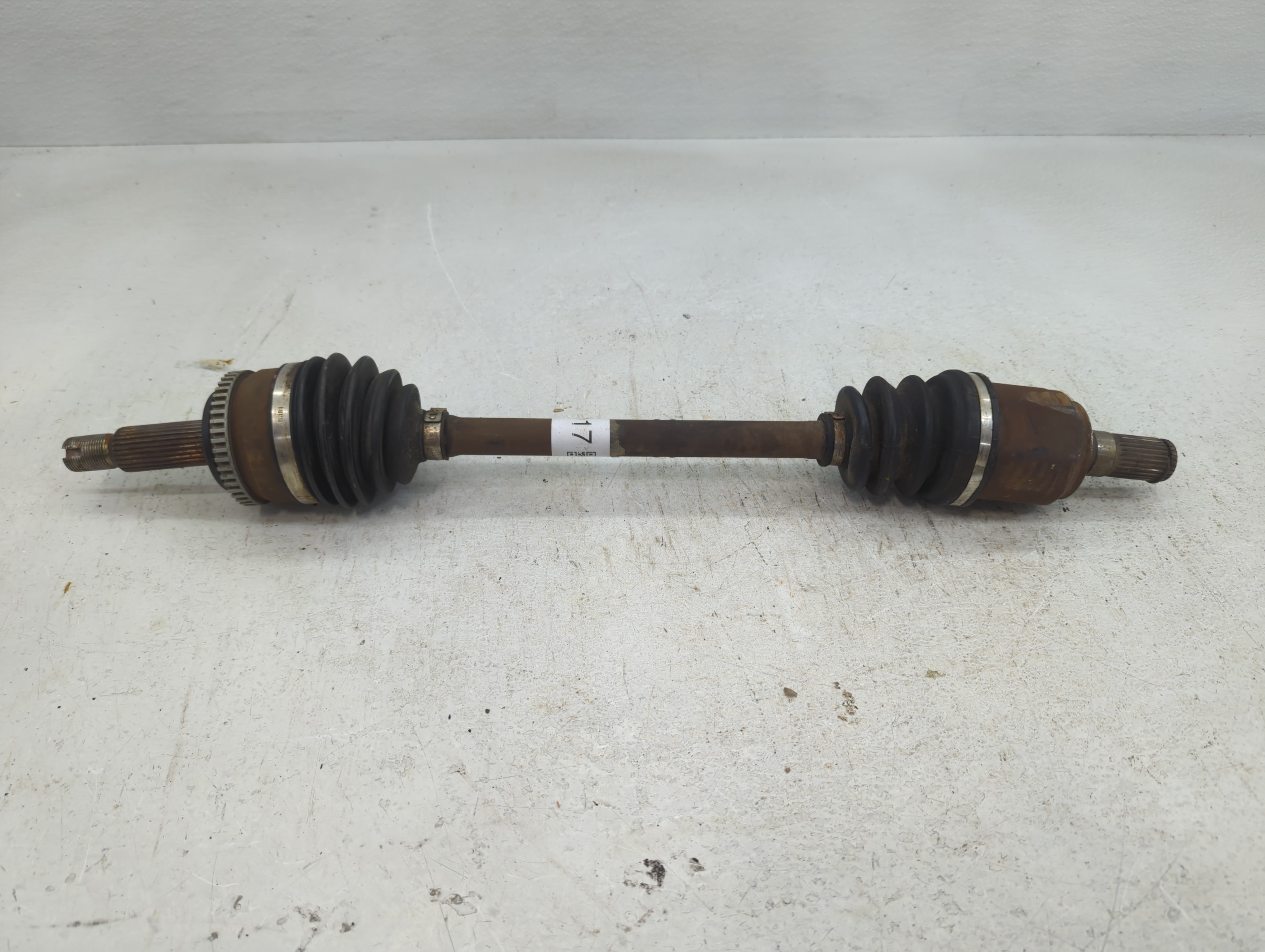 2011-2016 Hyundai Elantra Axle Shaft Front Driver Cv C/v 832917 - Oemusedautoparts1.com